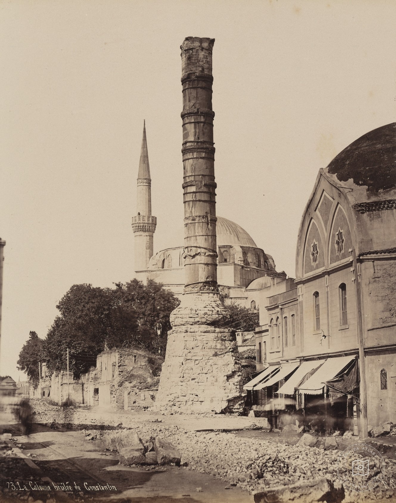 Çemberlitaş Column