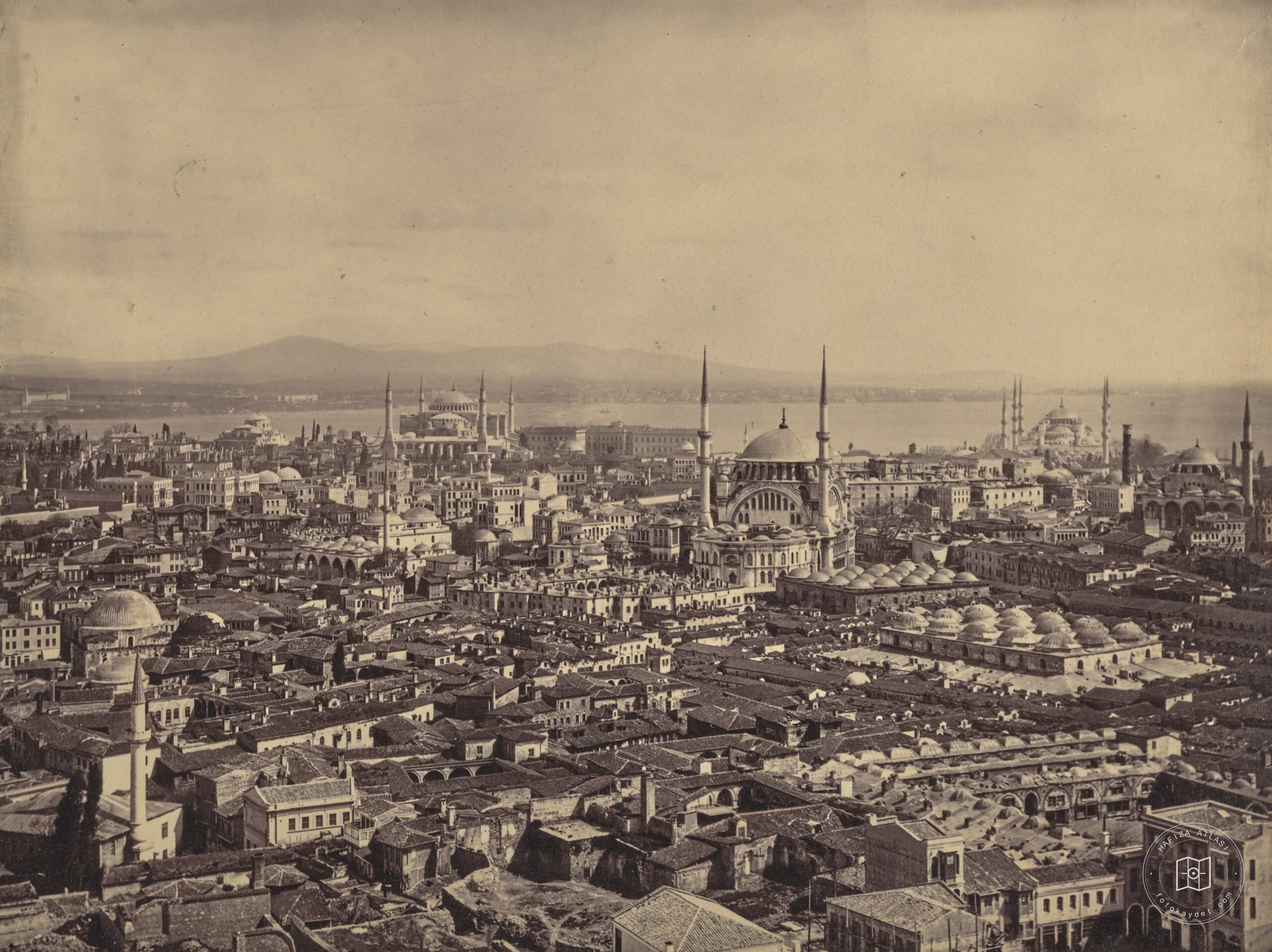 Beyazıt Kulesi’nden Nuruosmaniye Yönü