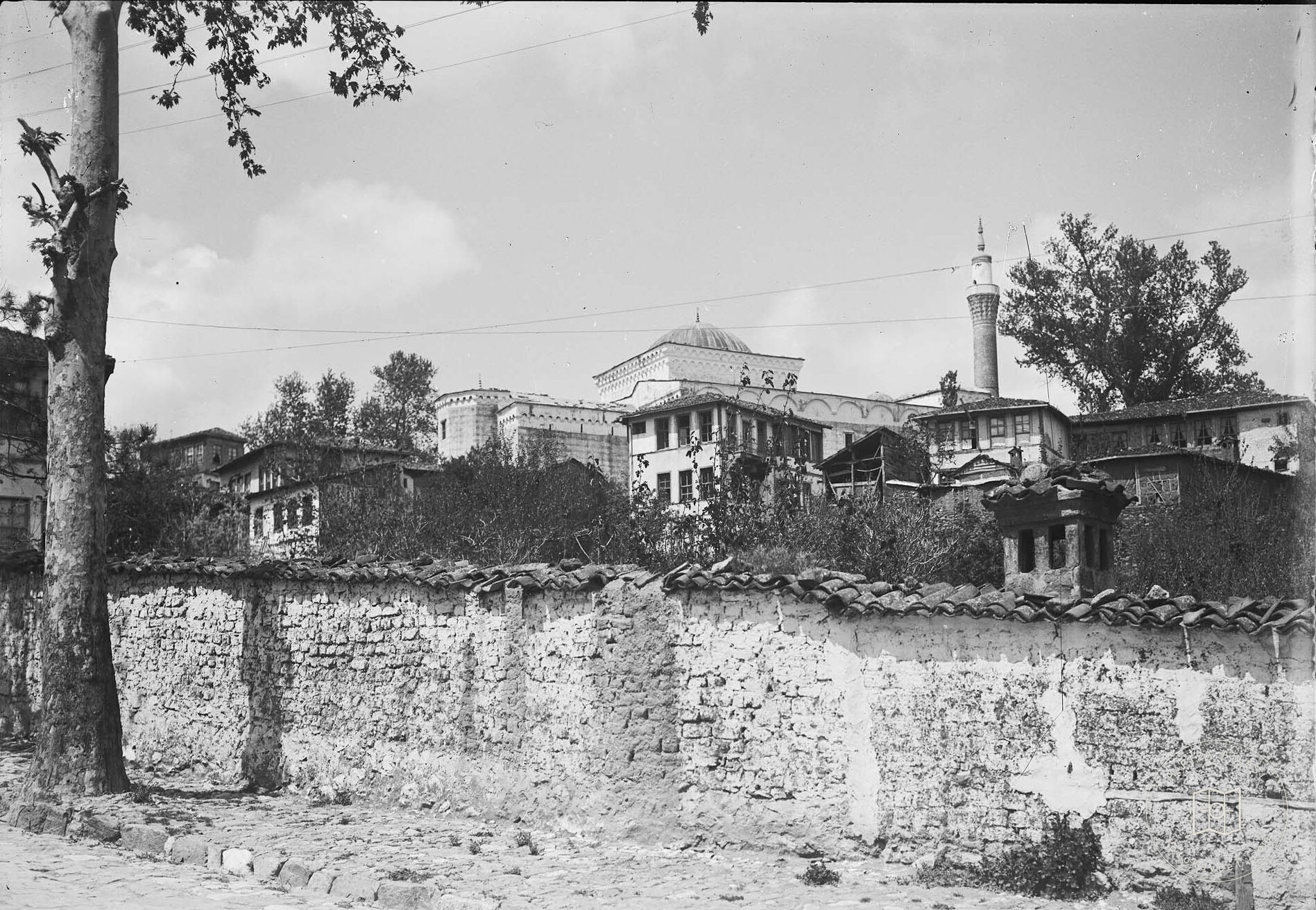 Hüdavendigar Mosque and Environmental Appearance