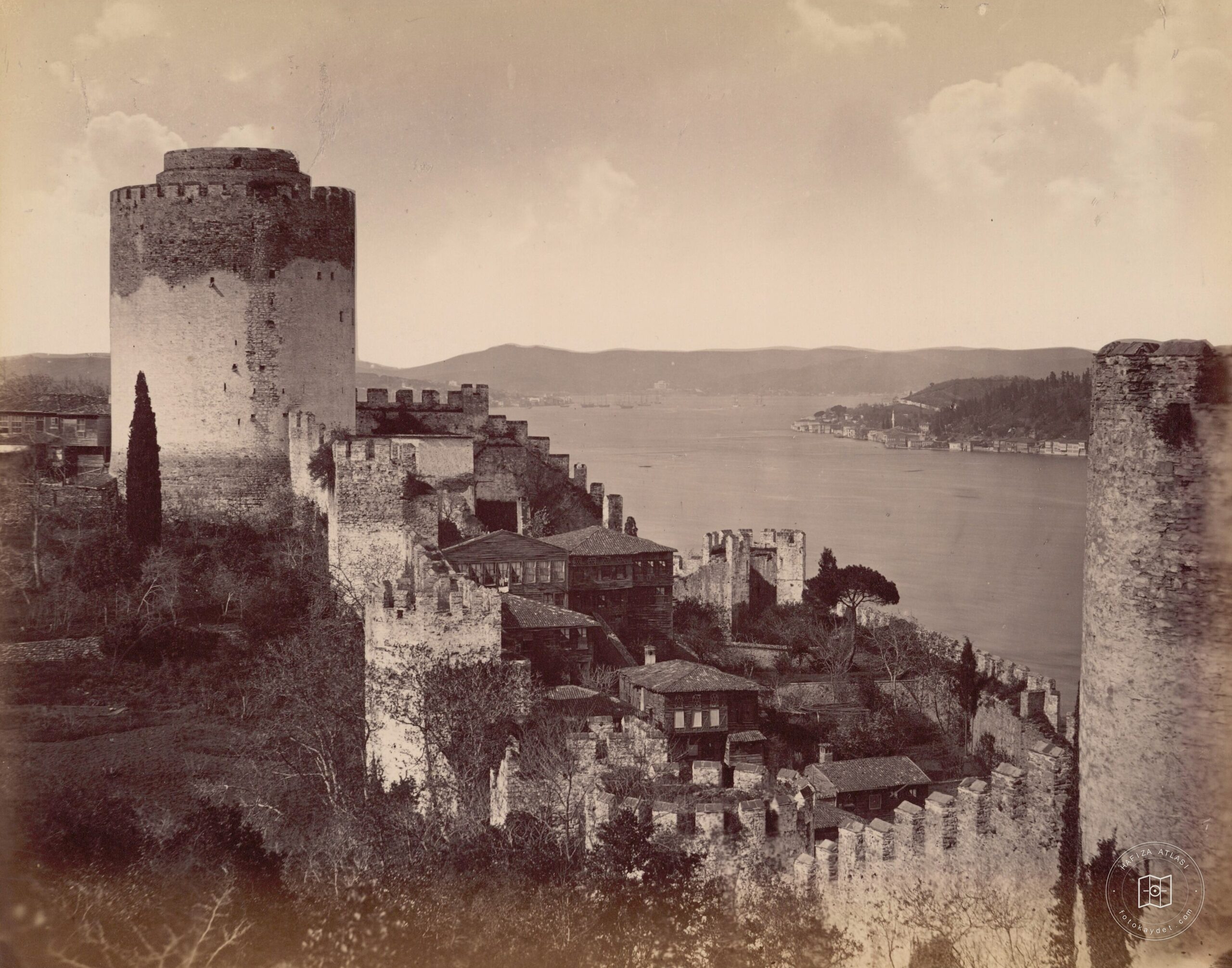 Zağanos Pasha Tower
