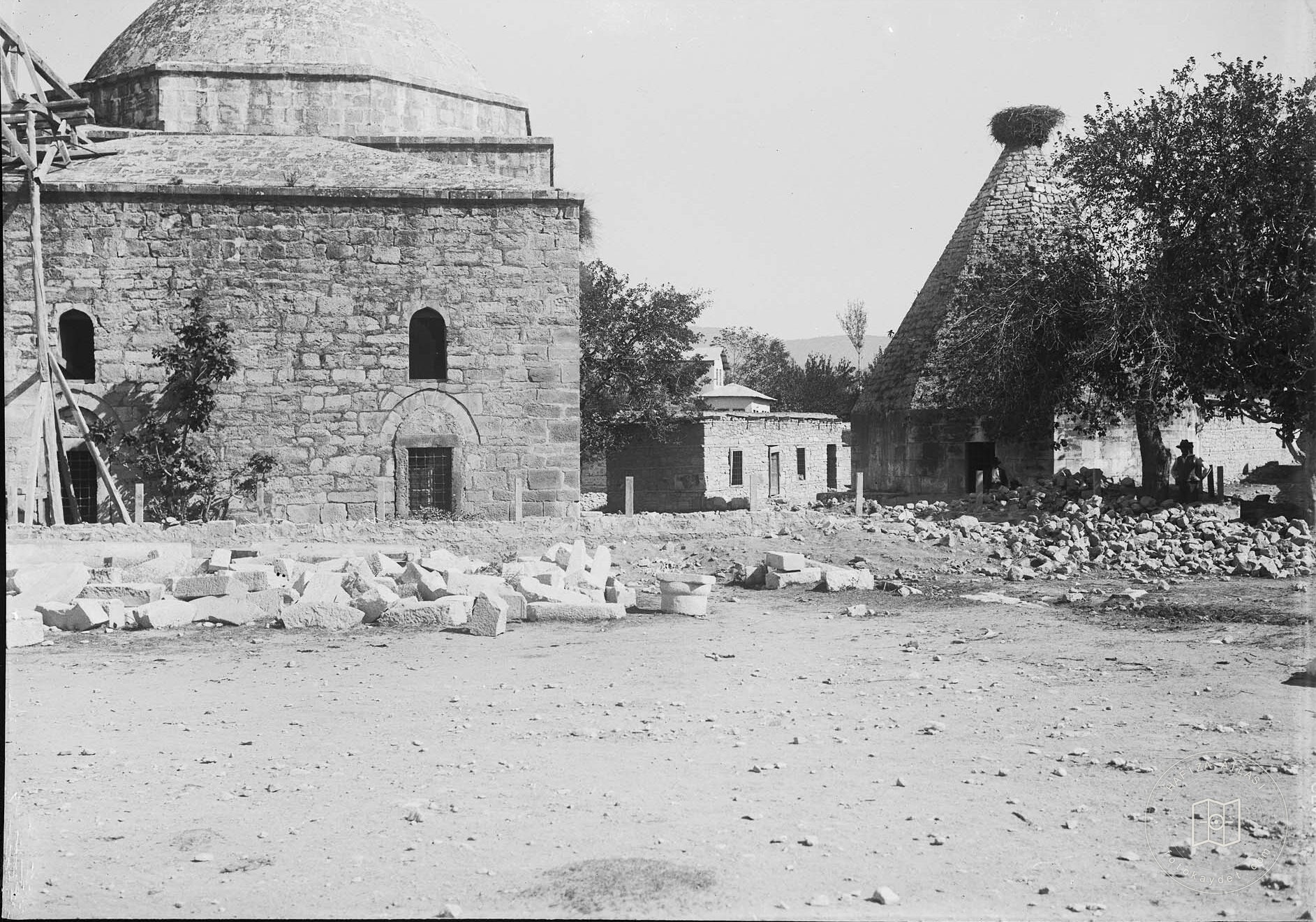 Laal Paşa Camii