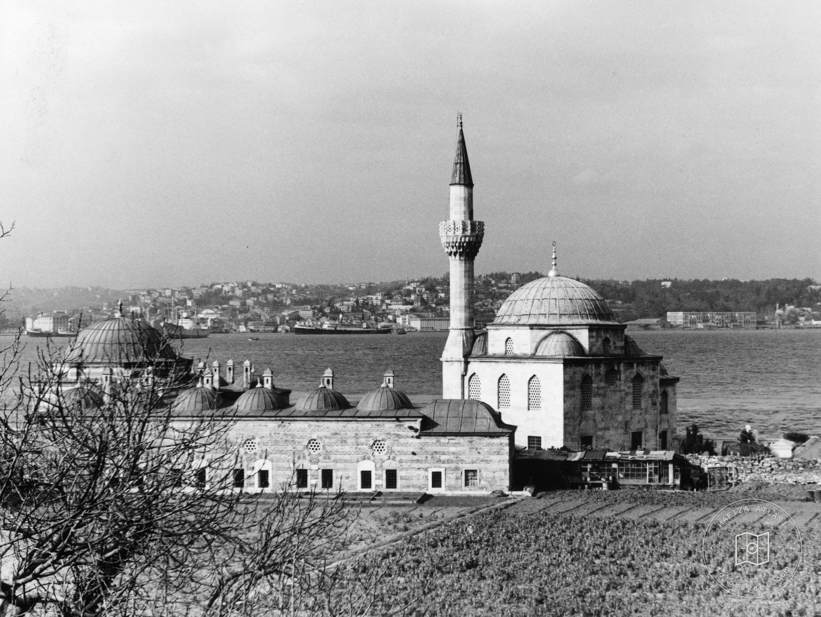 Şemsi Pasha Mosque and Bostans