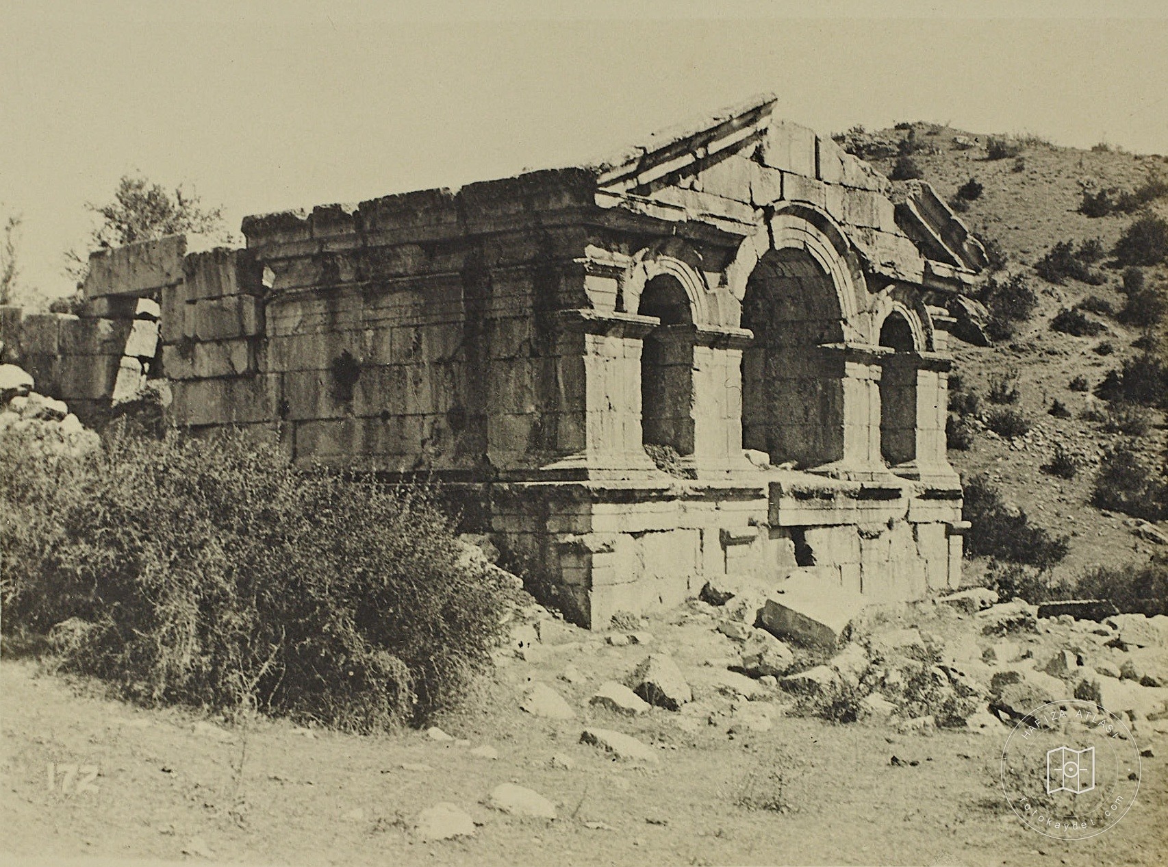 Şar Broken Church