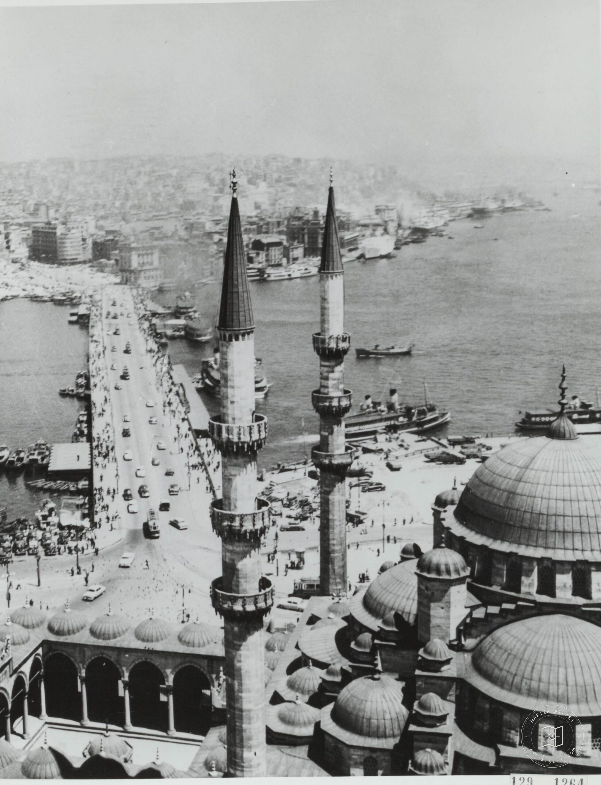 New Mosque and Galata Bridge