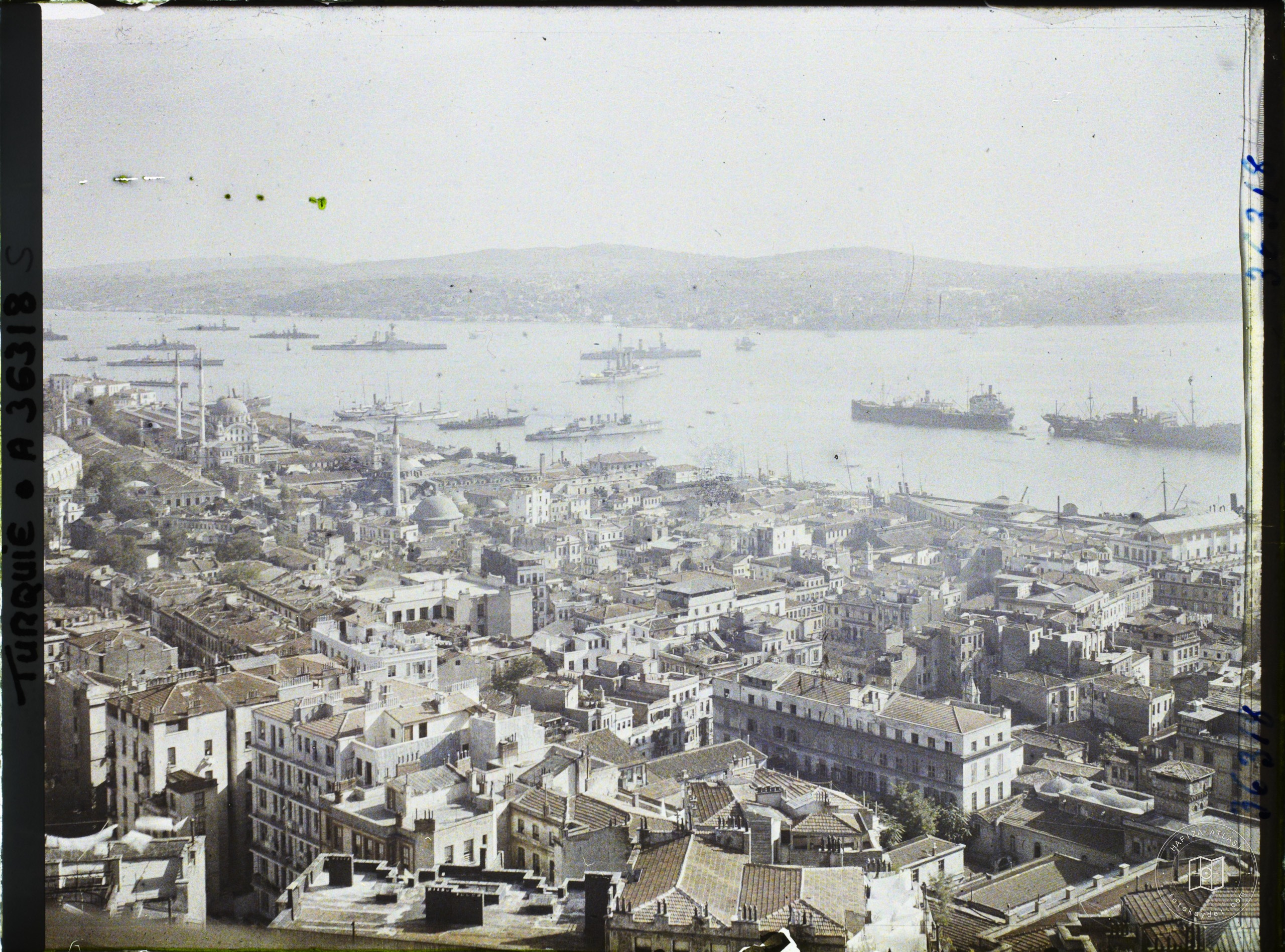 Galata Kulesi’nden Tophane İstikametine Bakış