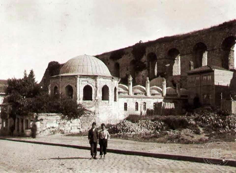 Gazanfer Ağa Medresesi