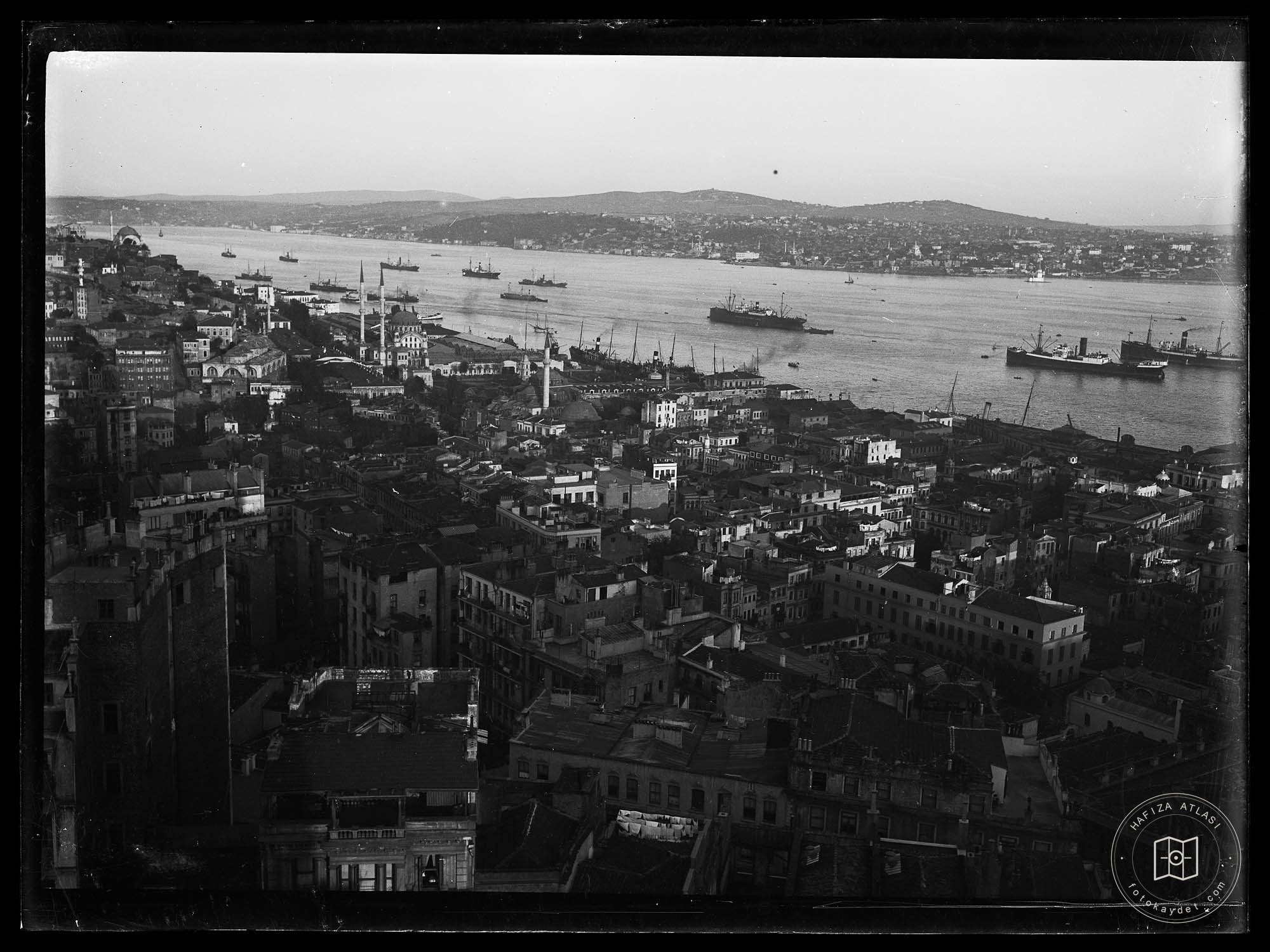 Galata Tower’nden Tophane’ye Bakış