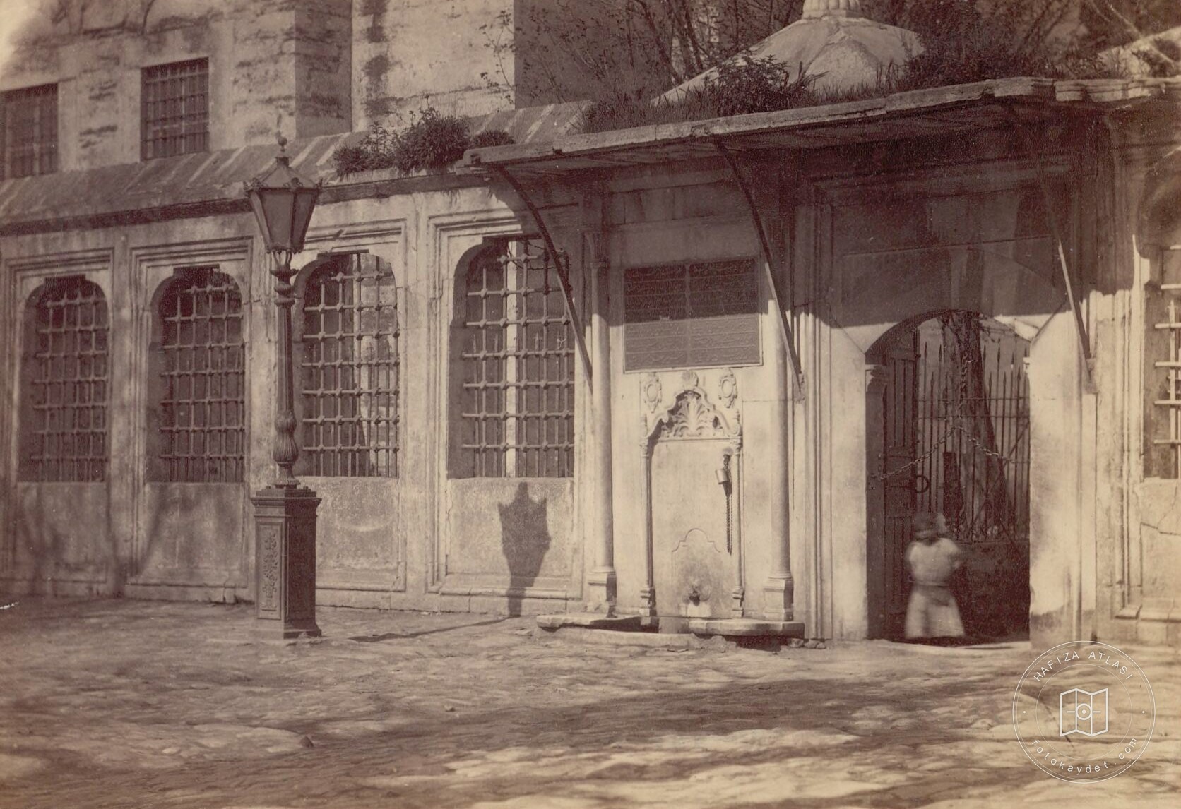Ahmet Pasha Fountain and Fatih Mosque Hazire Gate