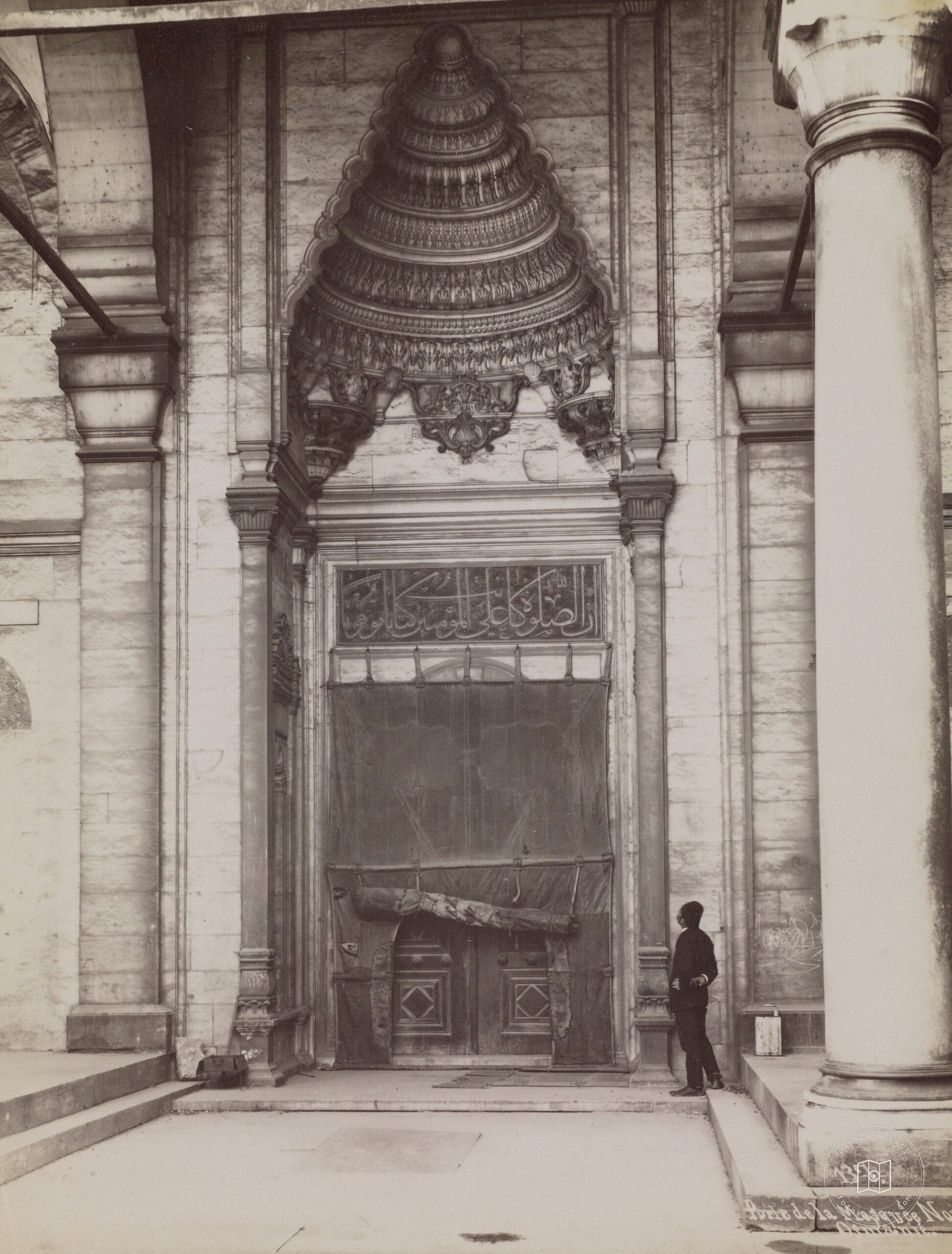Nuruosmaniye Mosque Hunting Input