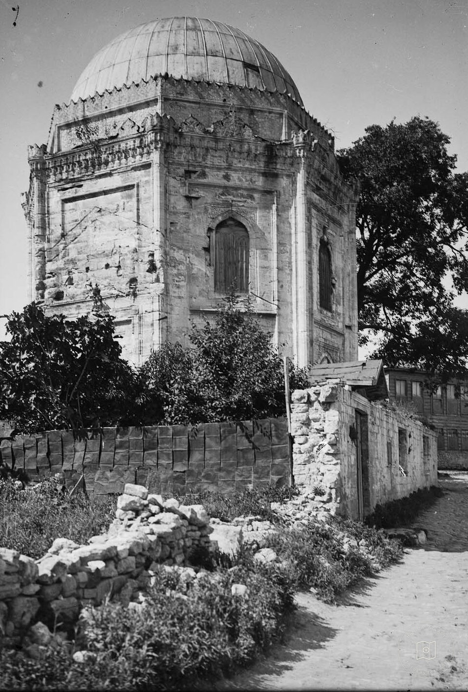 Hüsrev Paşa Türbesi
