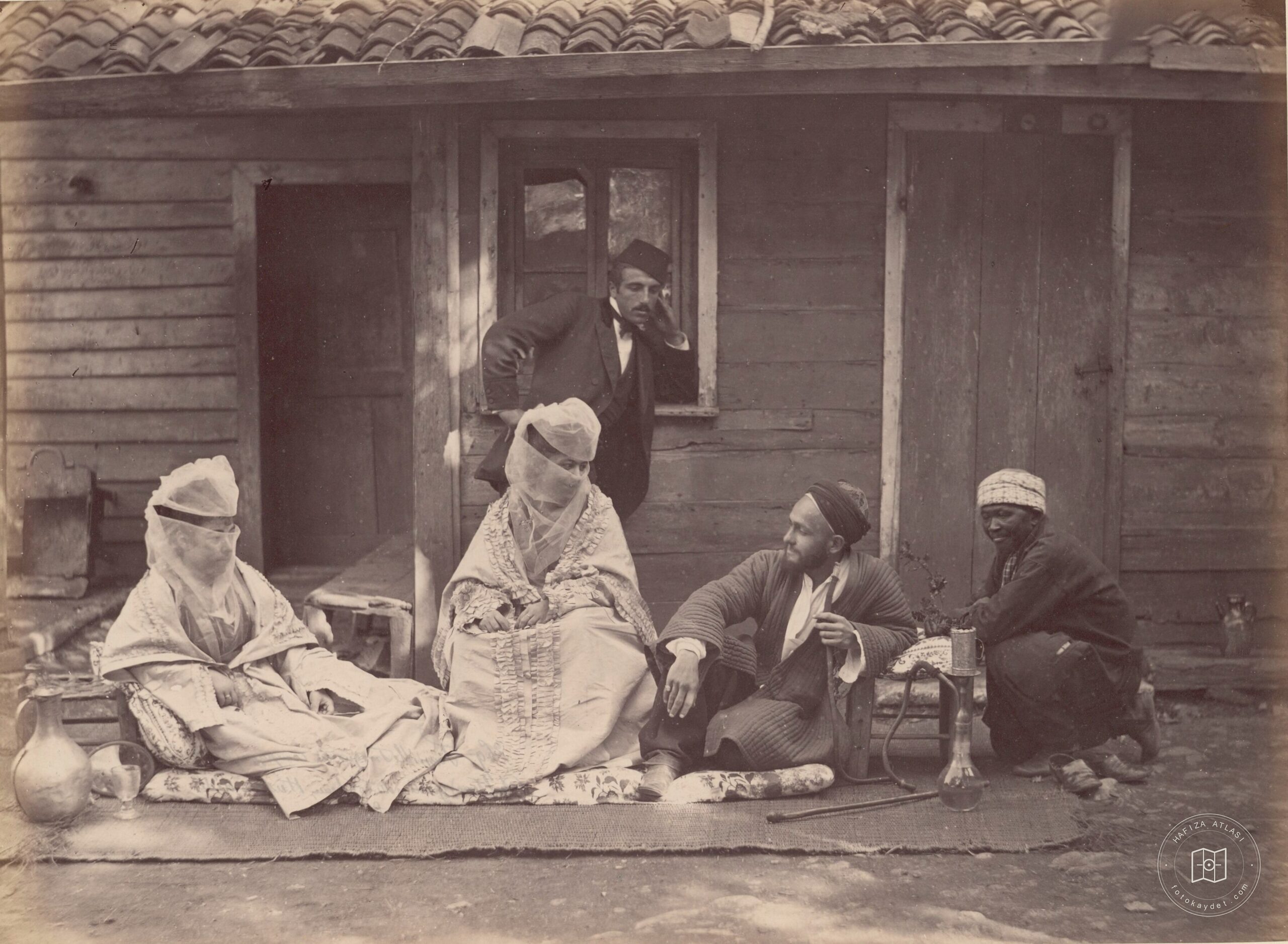 Women in Yuşa Tepesi Tekkesi Garden