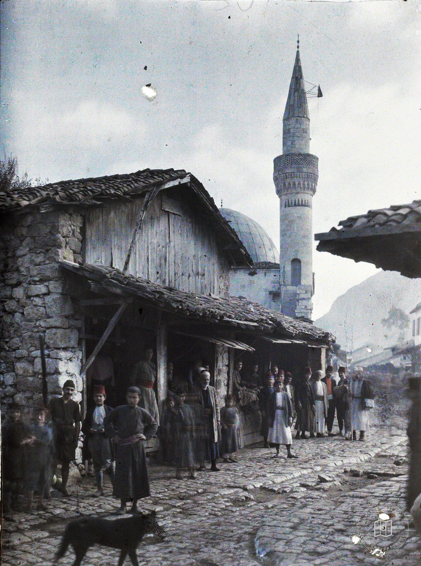 Meydan Caddesi’nden İhsaniye Camii Yönü
