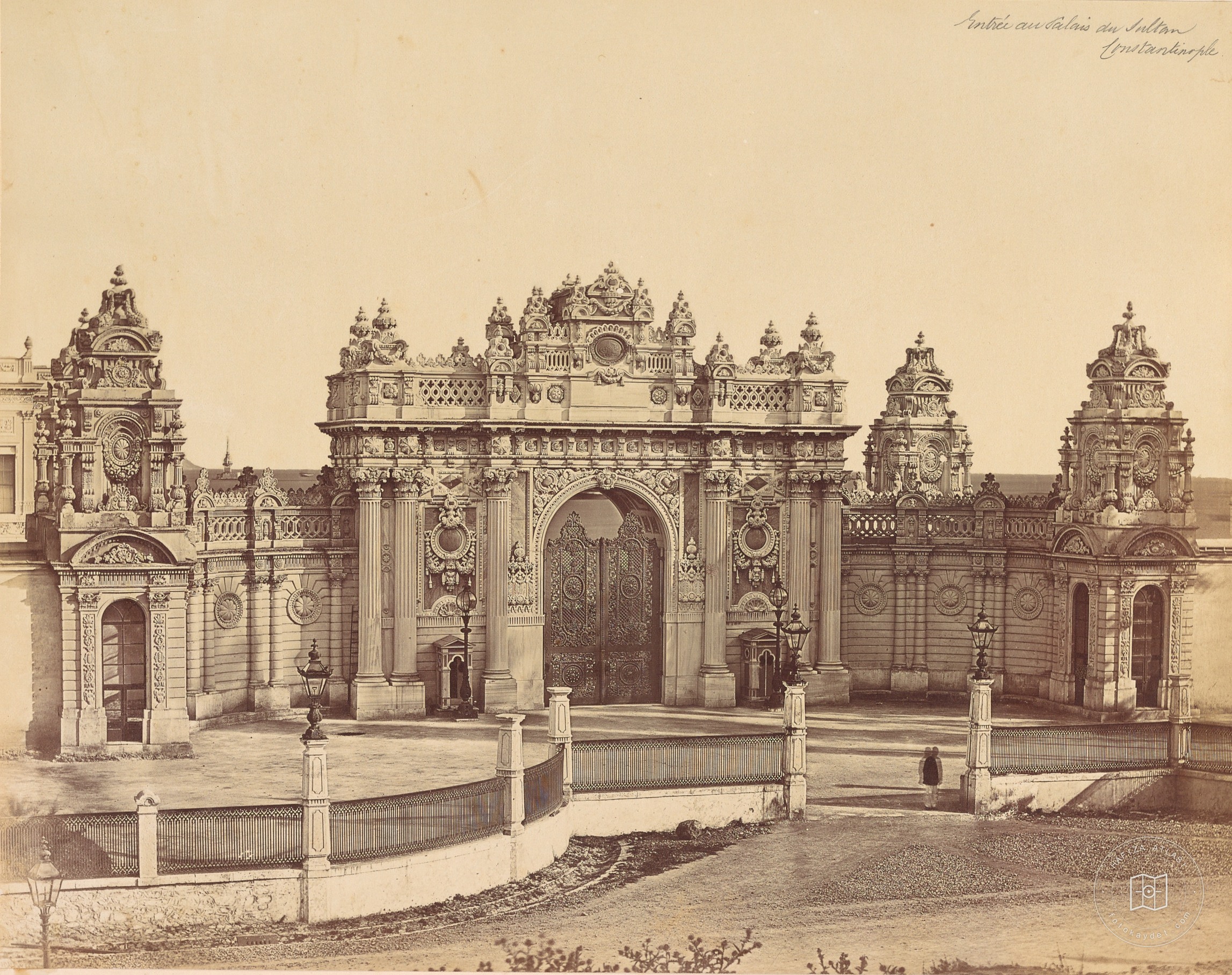 Dolmabahçe Palace Saltanate Gate