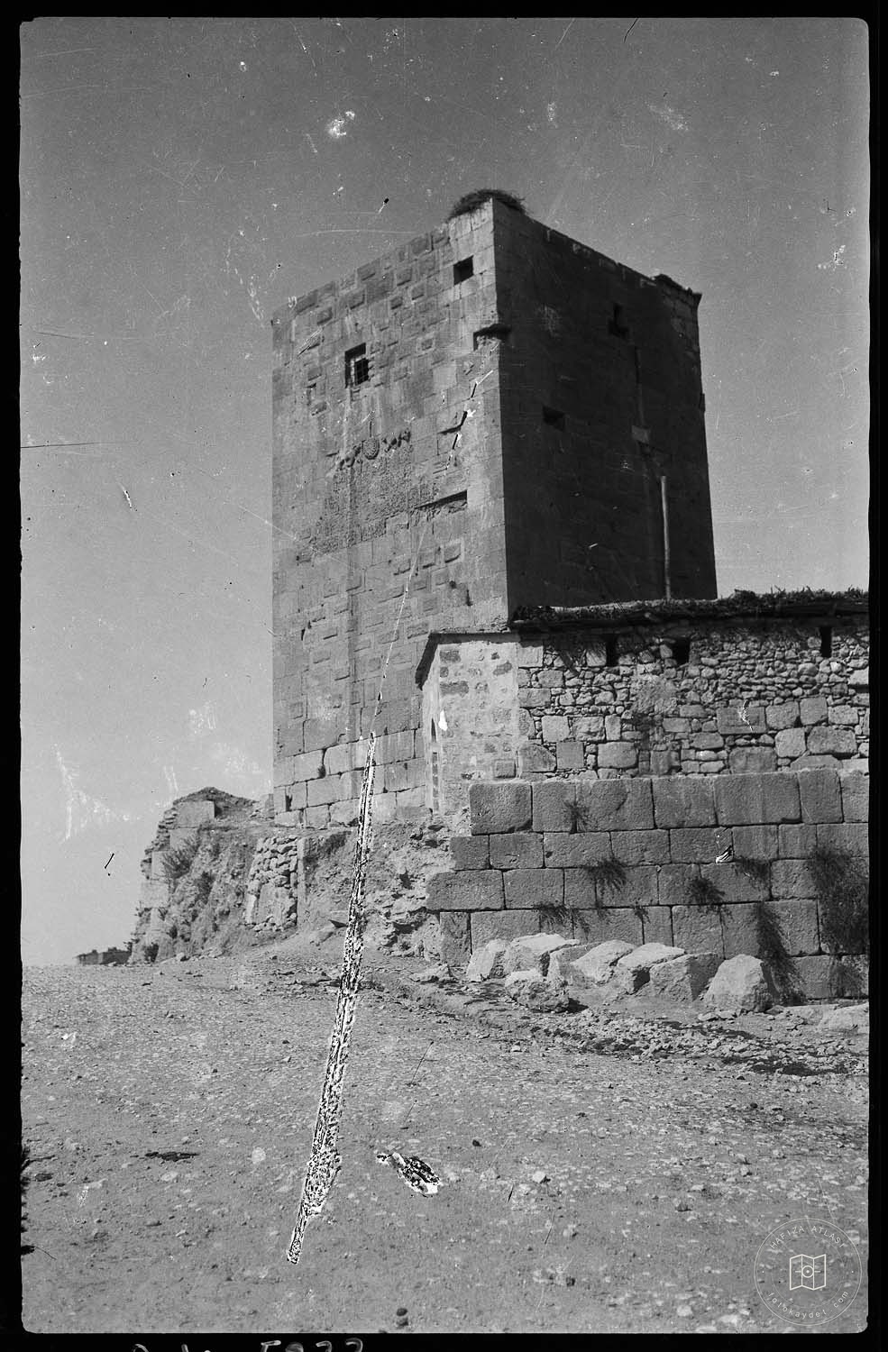 Silvan Castle Lioned Bushing