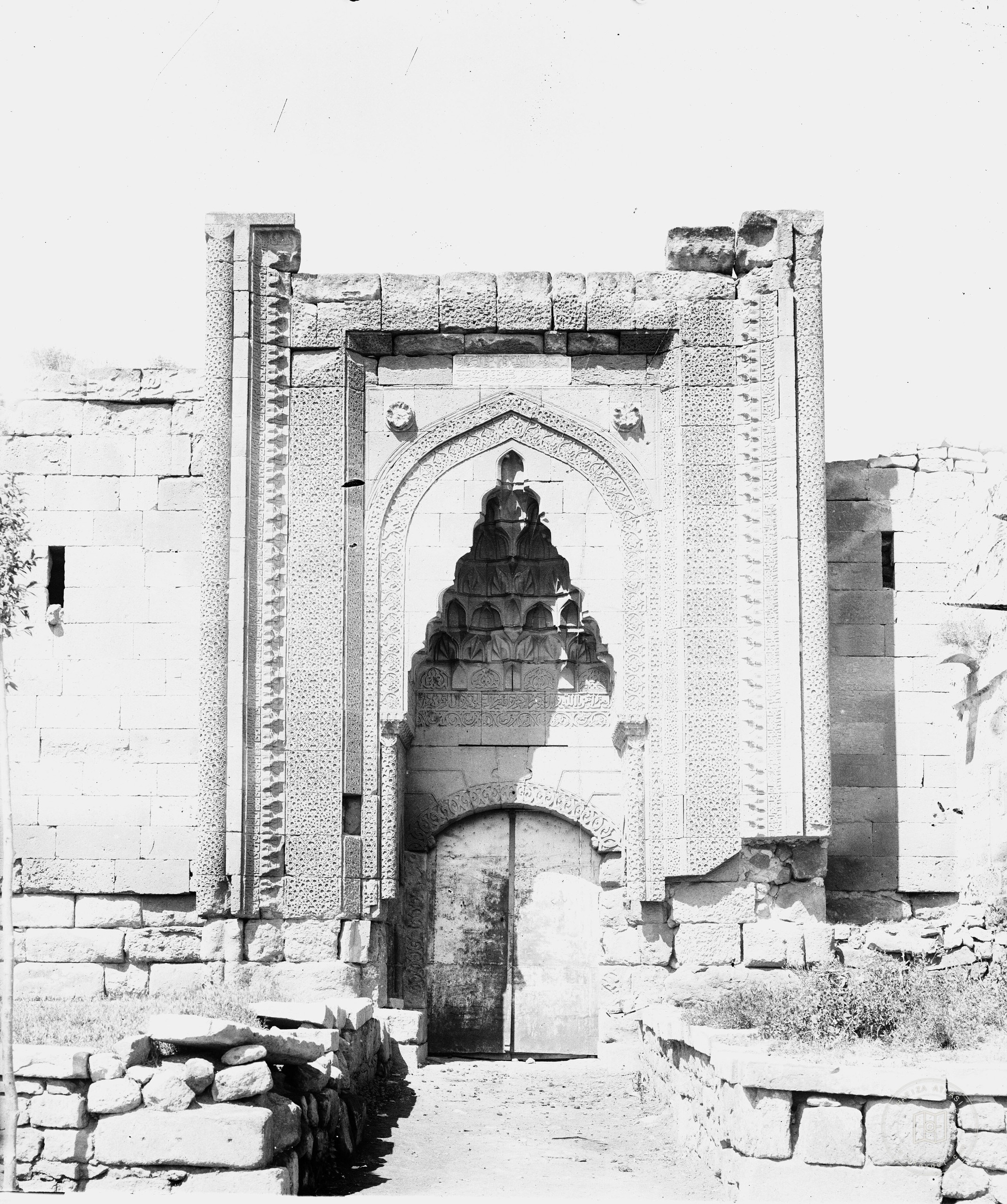 Hacı Kılıç Medresesi Taçkapısı