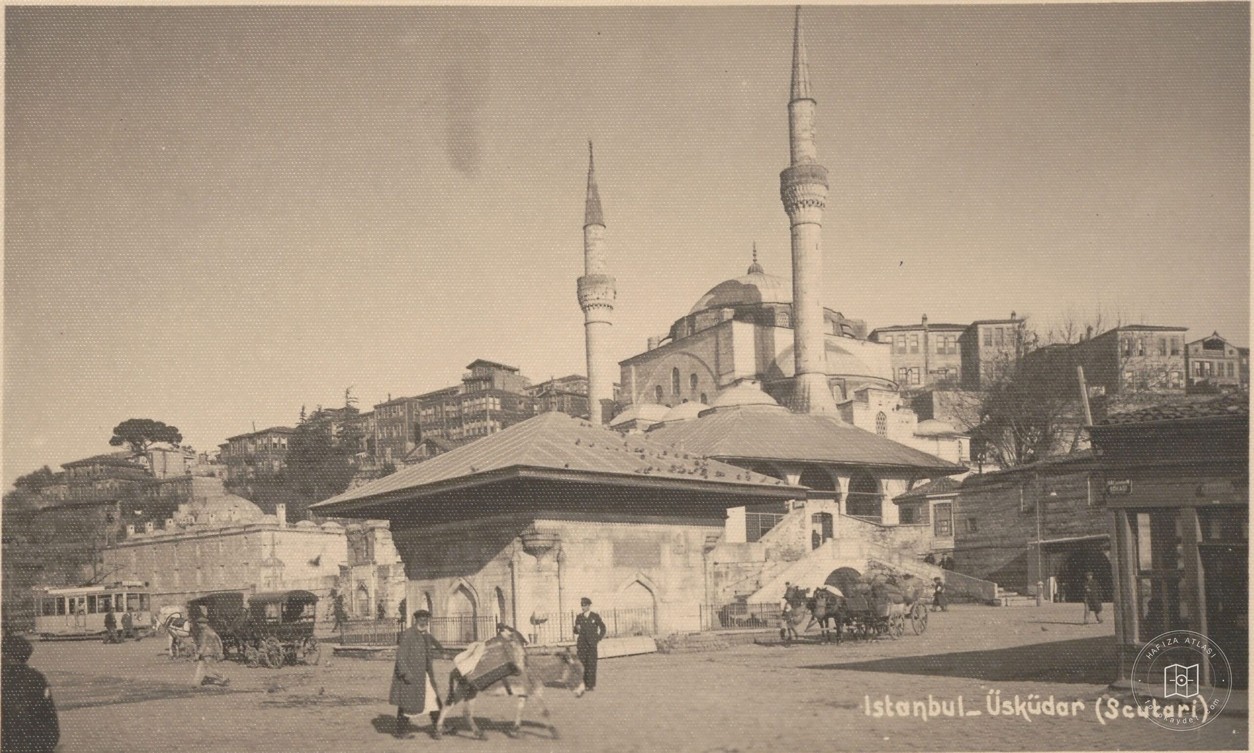 Üsküdar Square Fountain and Mihrimah Sultan Mosque