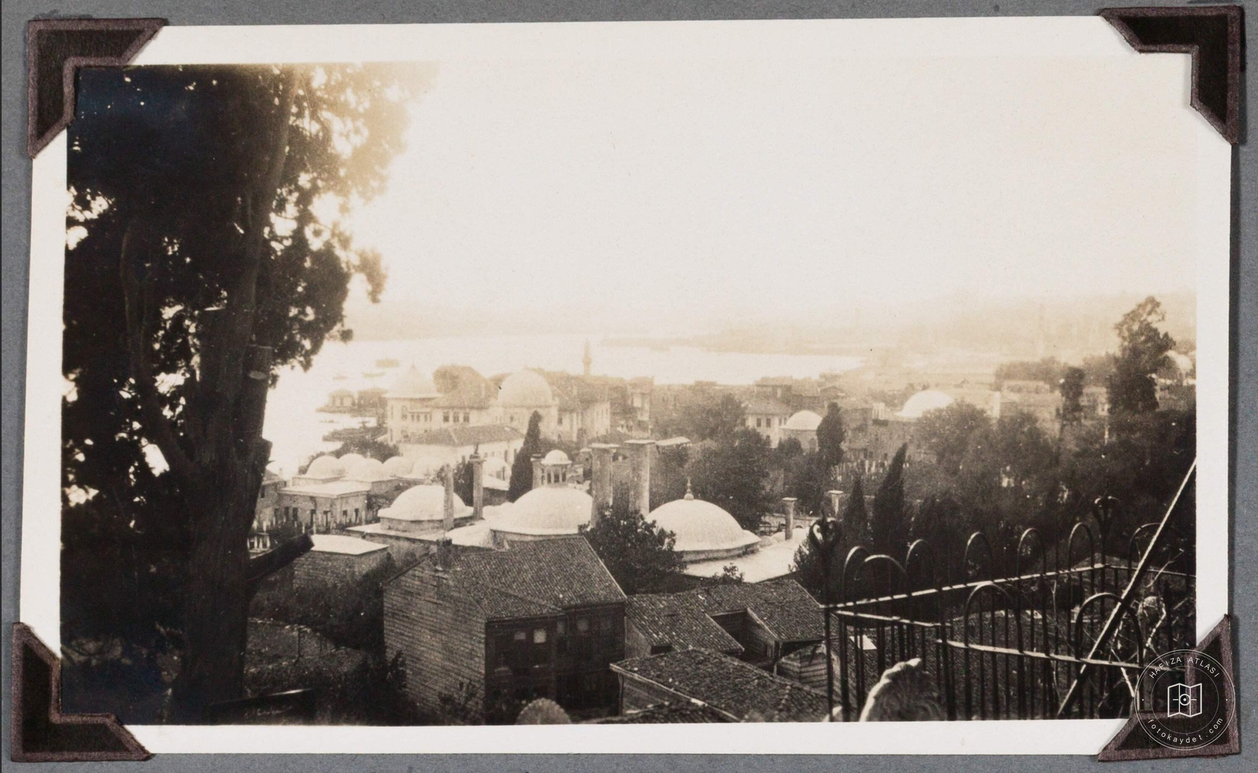 Overview of Eyüp Cemetery
