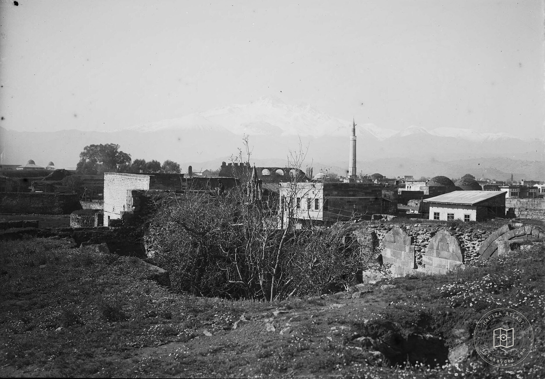 Kayseri Genel Görünümü ve Ulu Cami Minaresi