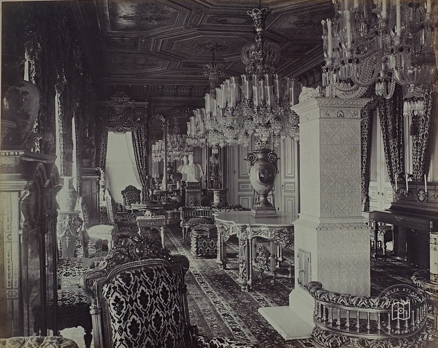 Yıldız Palace Şale Kasrı’nda Old Daire’de Üst Kat Büyük Salonu