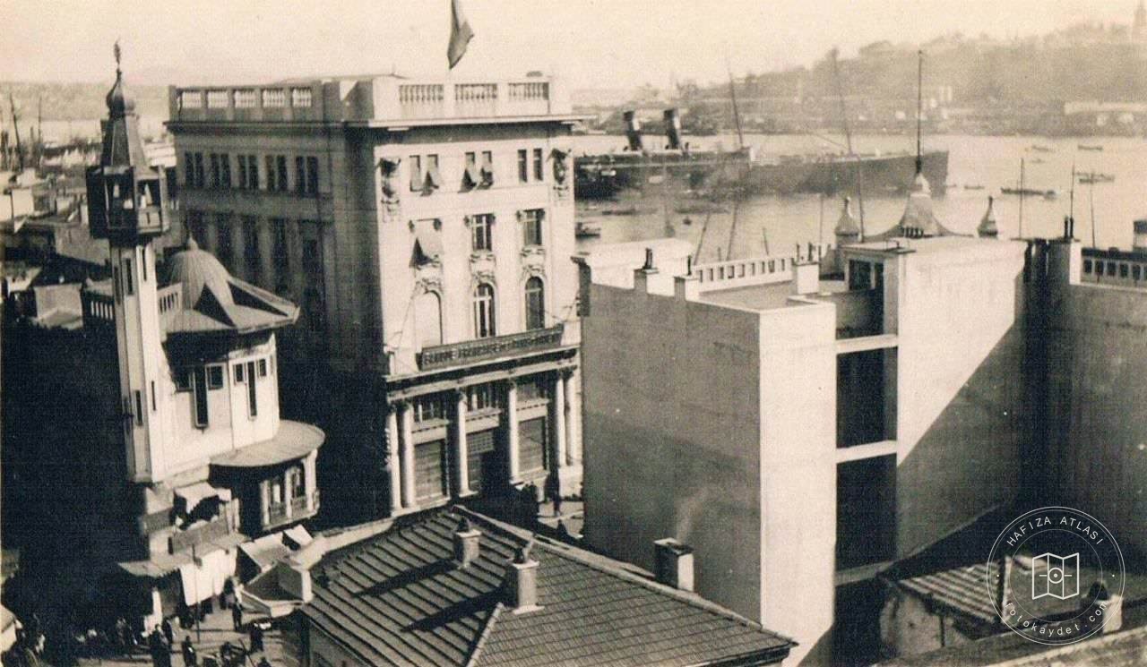 Karaköy ve Merzifonlu Kara Mustafa Paşa Camii