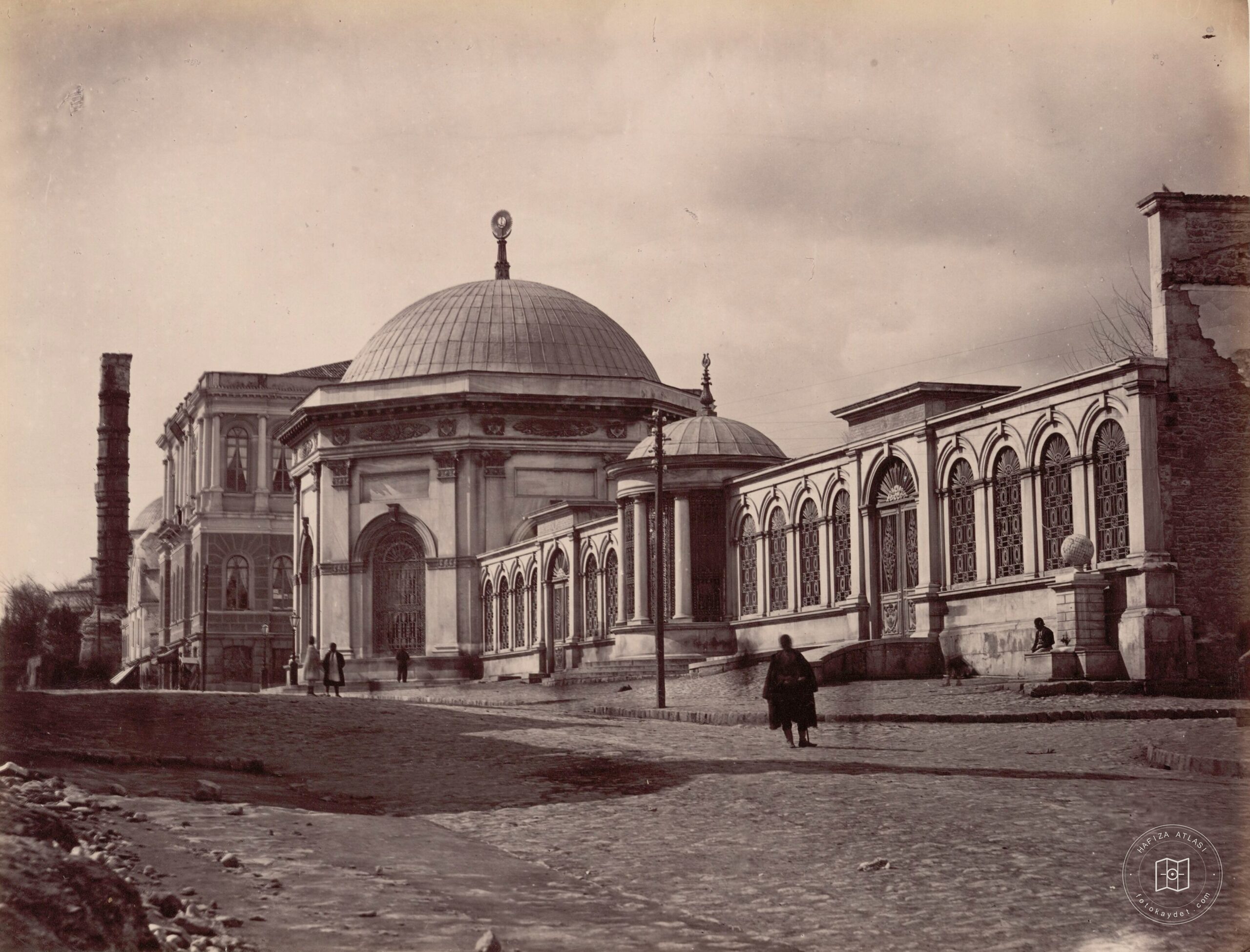 Sultan II. Mahmut Tomb