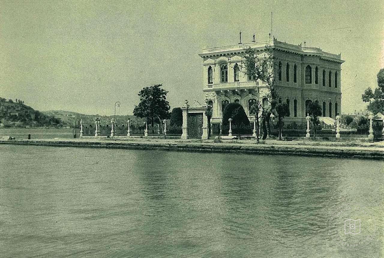 Küçüksu Kasrı