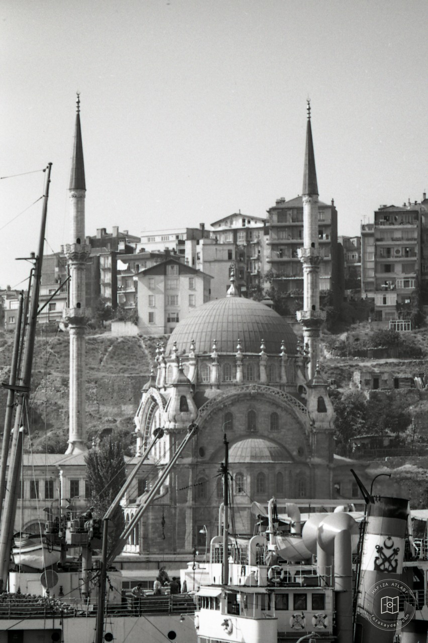 Nusretiye Mosque and Cihangir