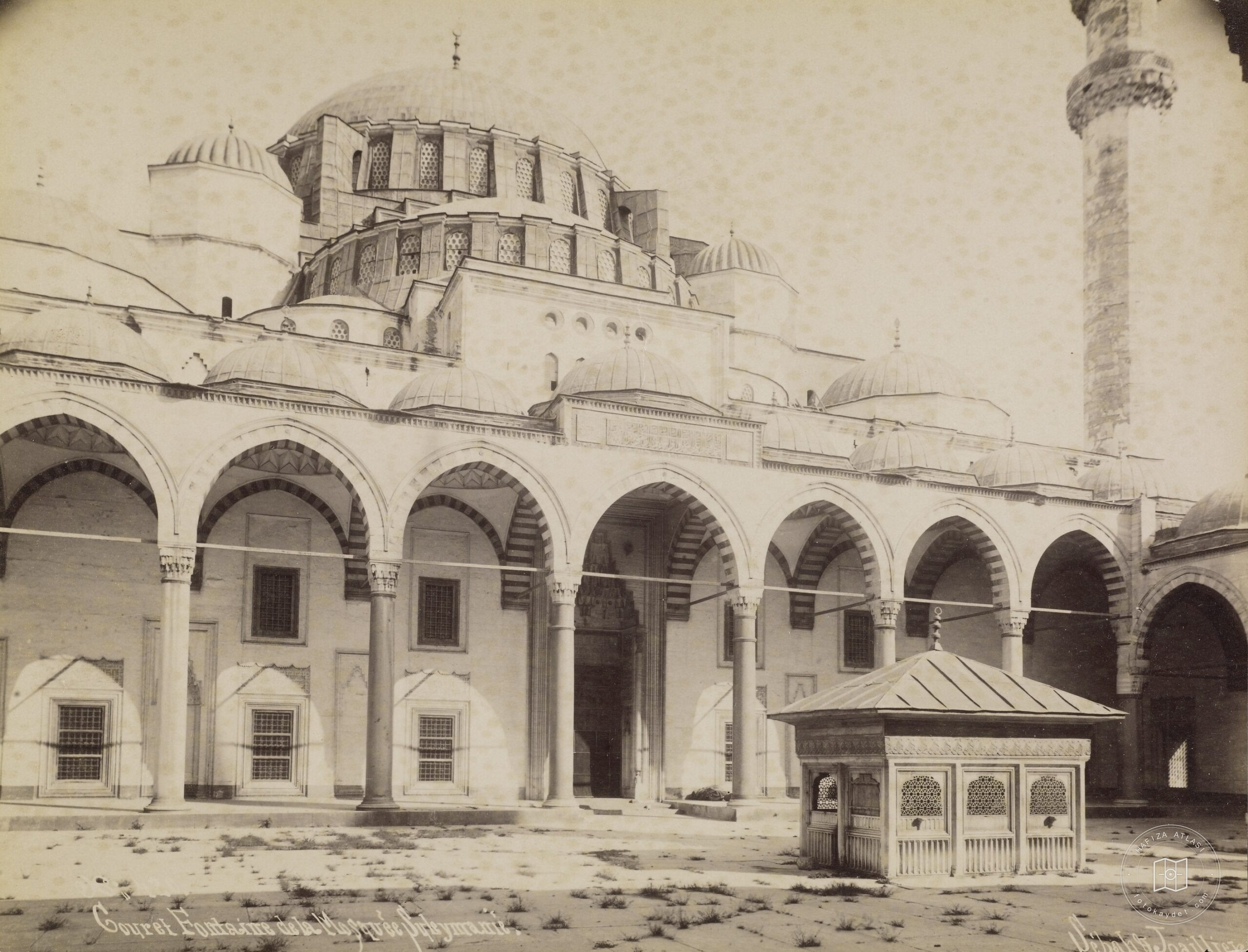 Süleymaniye Mosque Hunting
