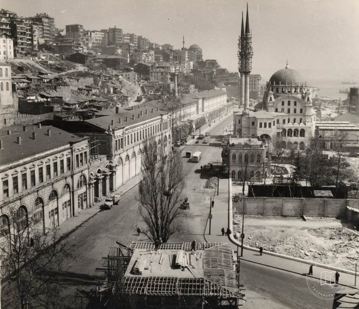 Tophane-Kabataş Road