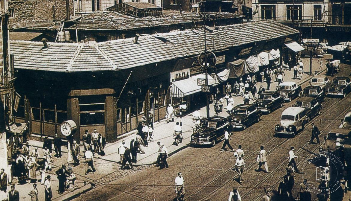 Single Layer Stores in Karaköy before it was destroyed
