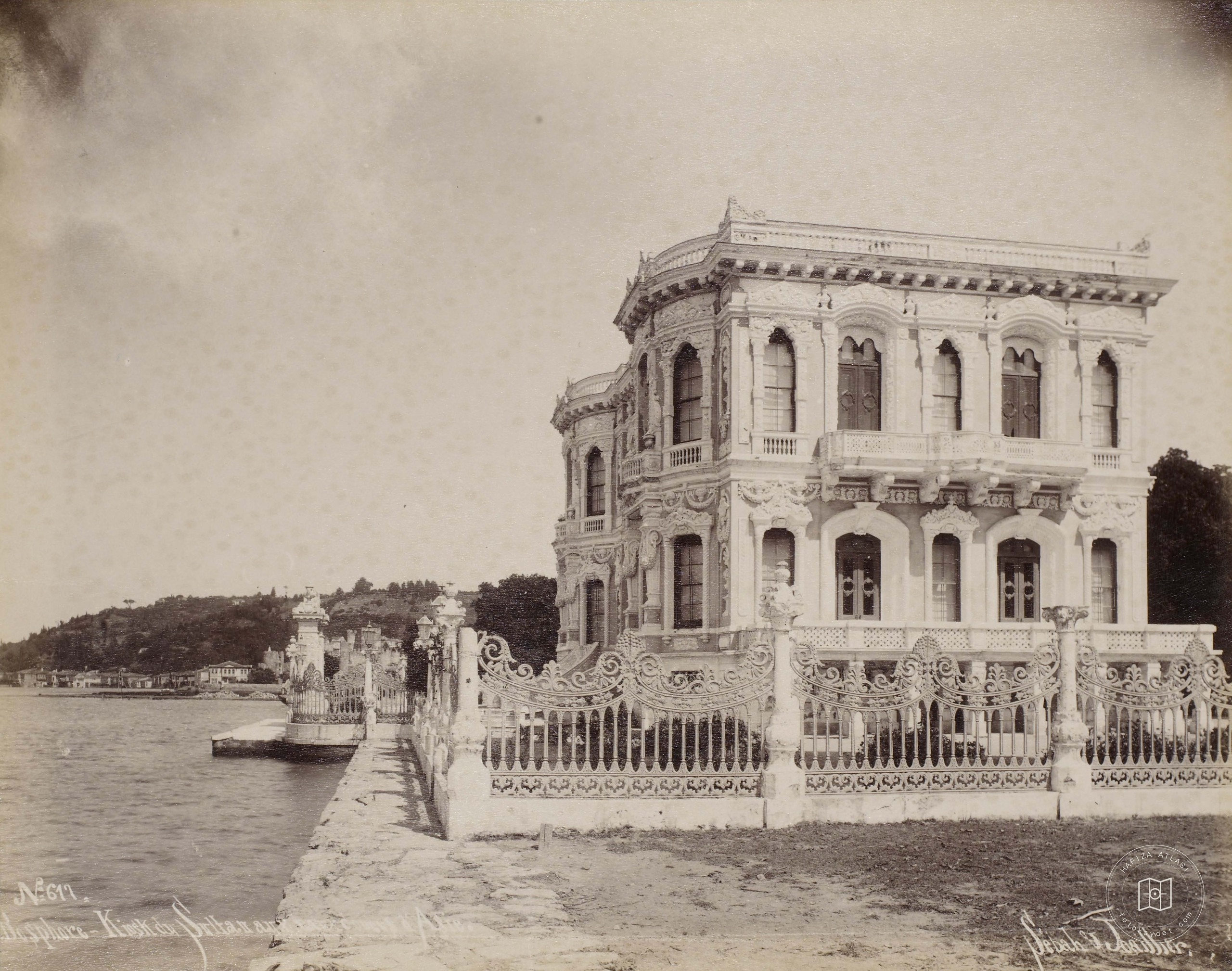 Küçüksu Kasrı