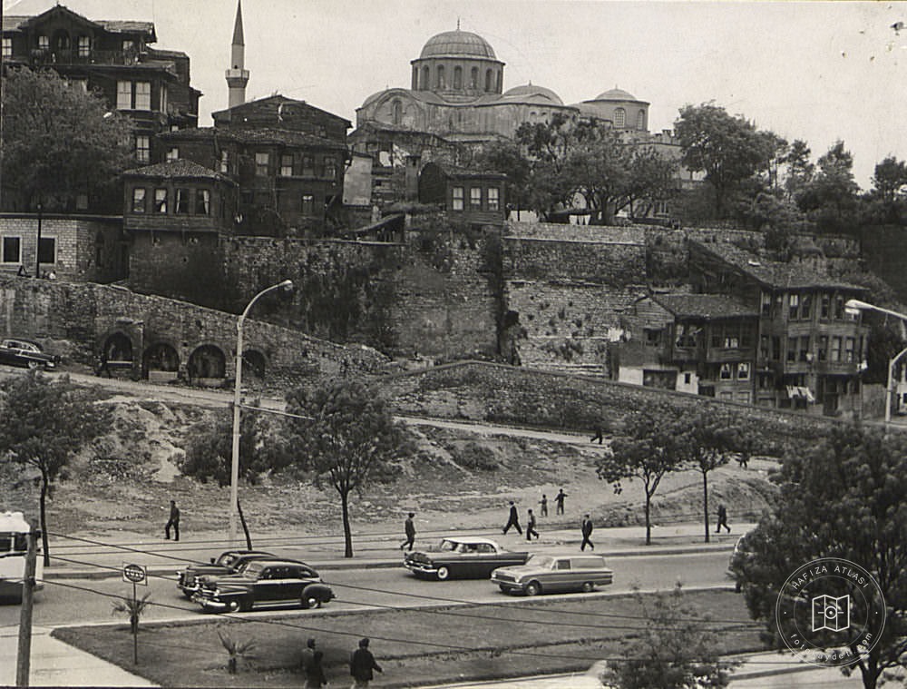 Atatürk Boulevard and Zeyrek