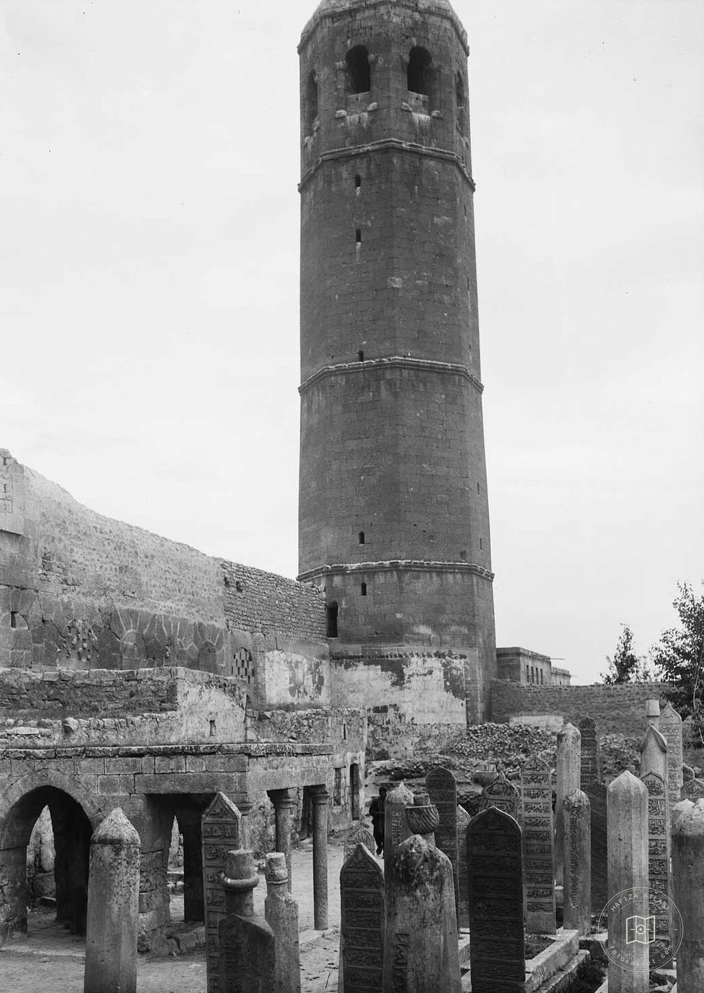 Şanlıurfa Mosque Minaret