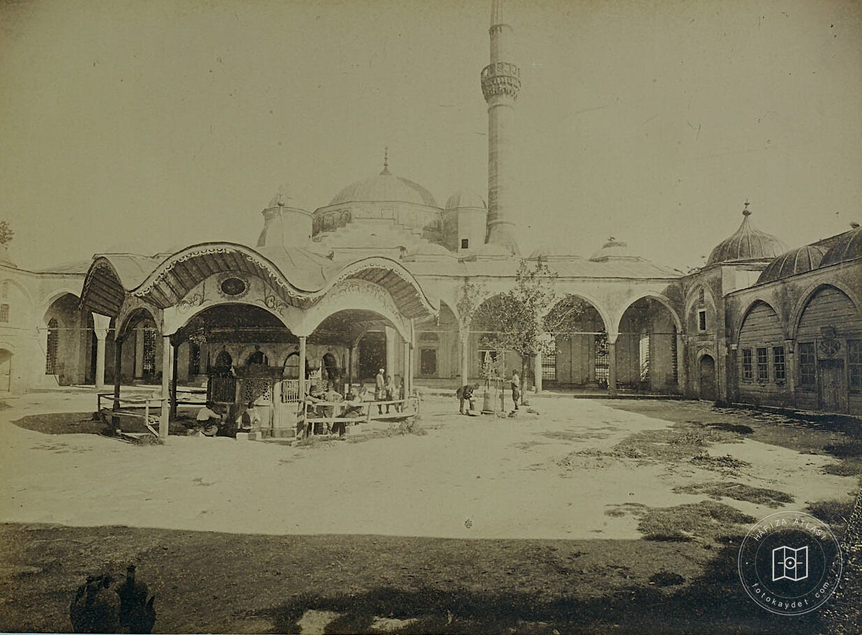 Lüleburgaz Sokullu Mehmed Paşa Camii Şadırvanı