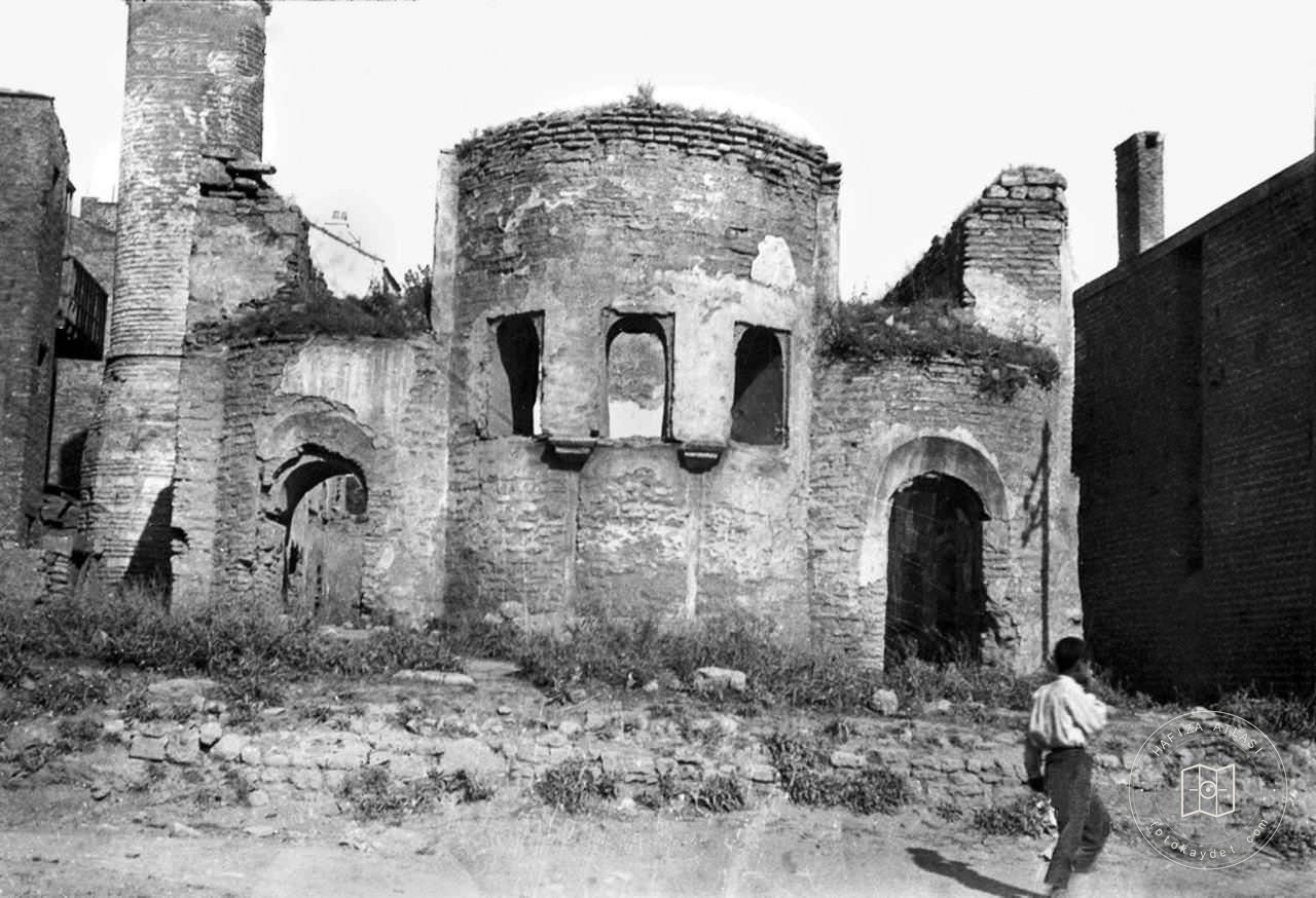 Sekbanbaşı Hüsrev Ağa Camii