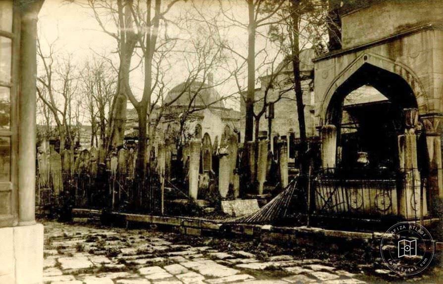 Şehzade Mehmed Mosque Haziresi