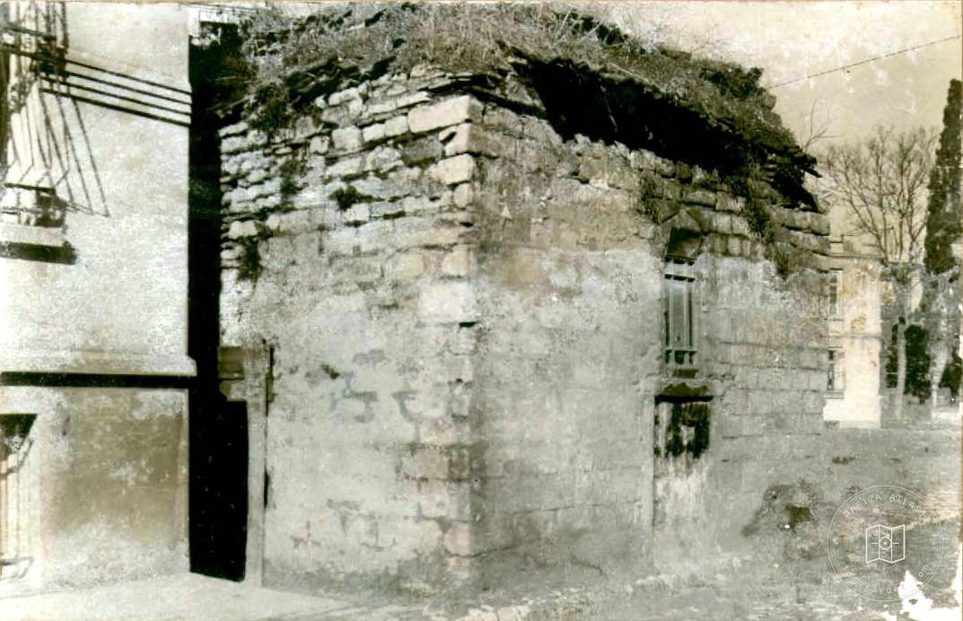 Uryanizade Dede Türbesi