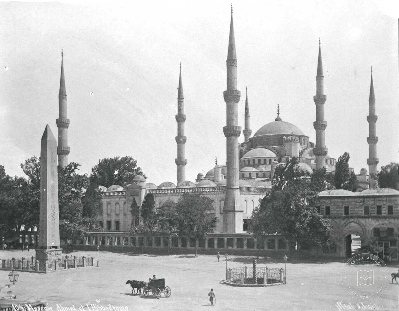 Sultan Ahmet Mosque and Hippodrome