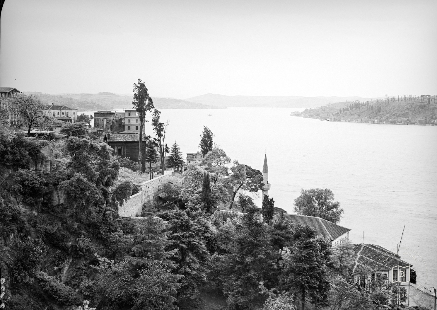 Rumeli Hisarı Üstünden Rumelihisarı and Bosphorus