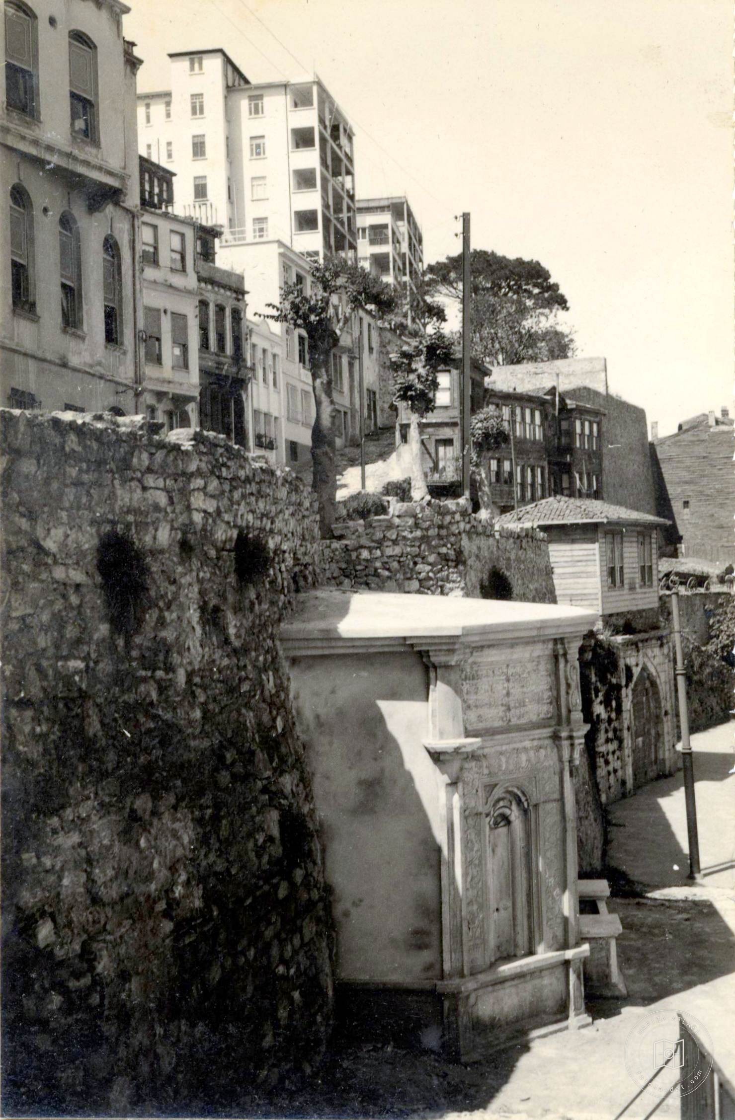 Guntar Yahya Efendi Fountain