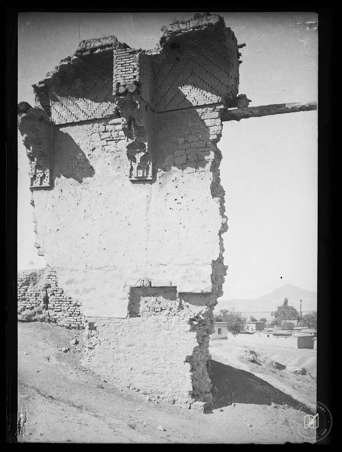Alaaddin Kiosk Residue