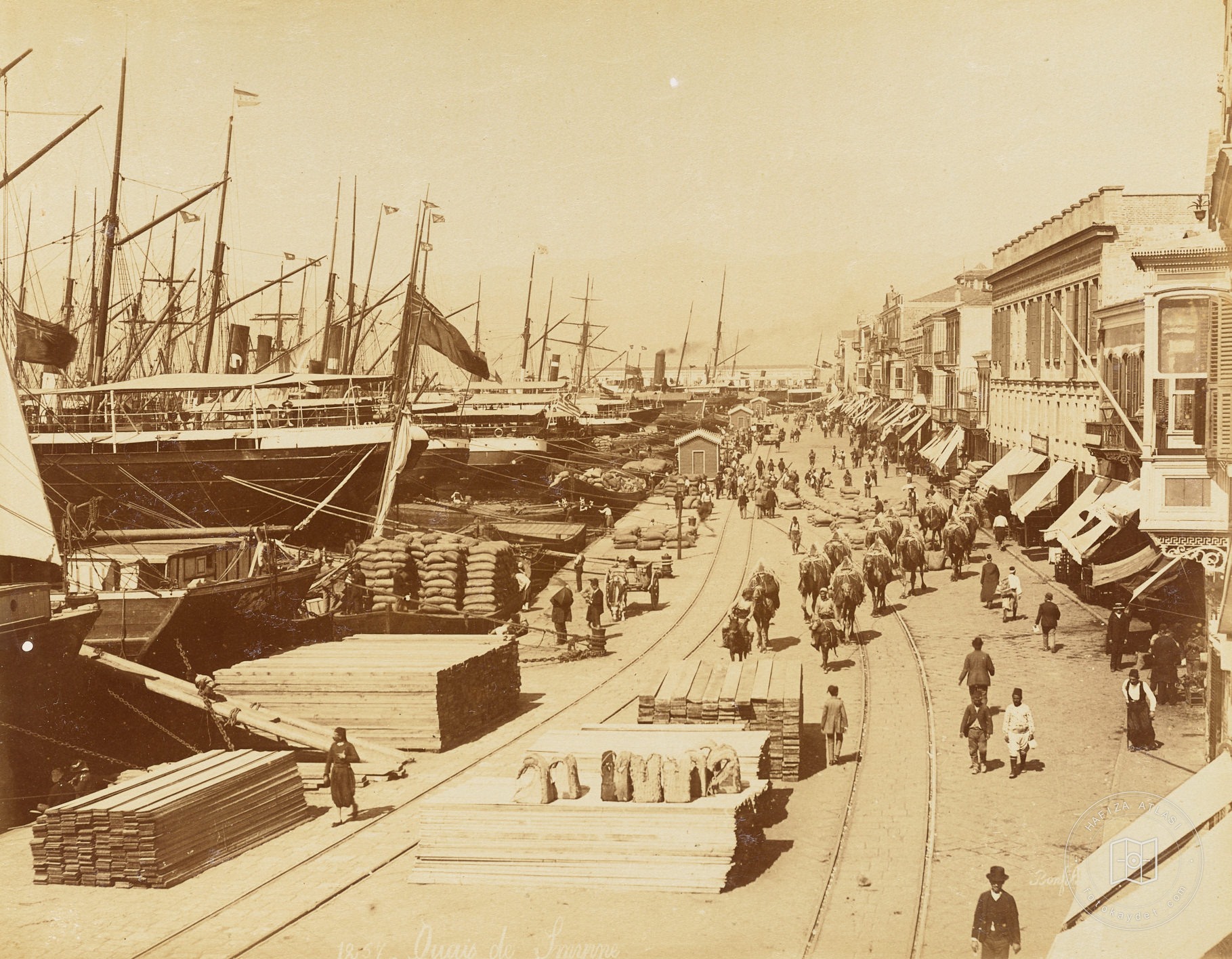 İzmir Limanı