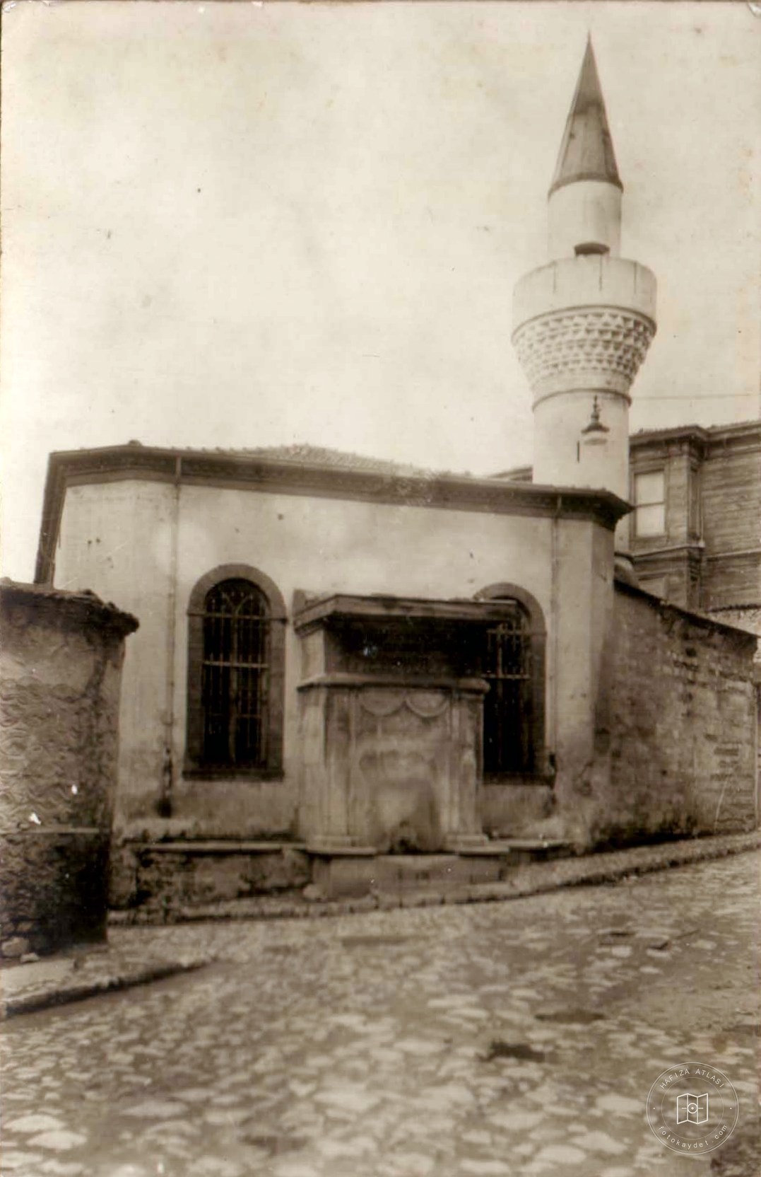 Şerife Ayşe Sıddika Hanım Fountain and Cherry Mescid