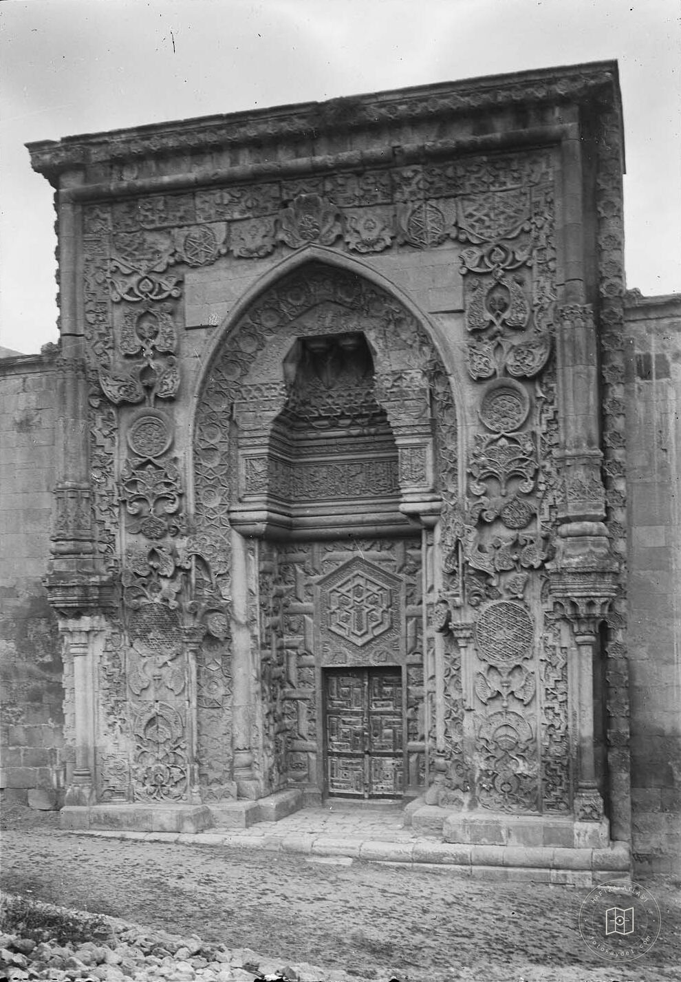Divriği Ulu Mosque Crown Gate