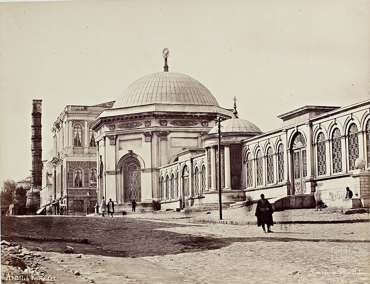 Sultan II. Mahmut Tomb