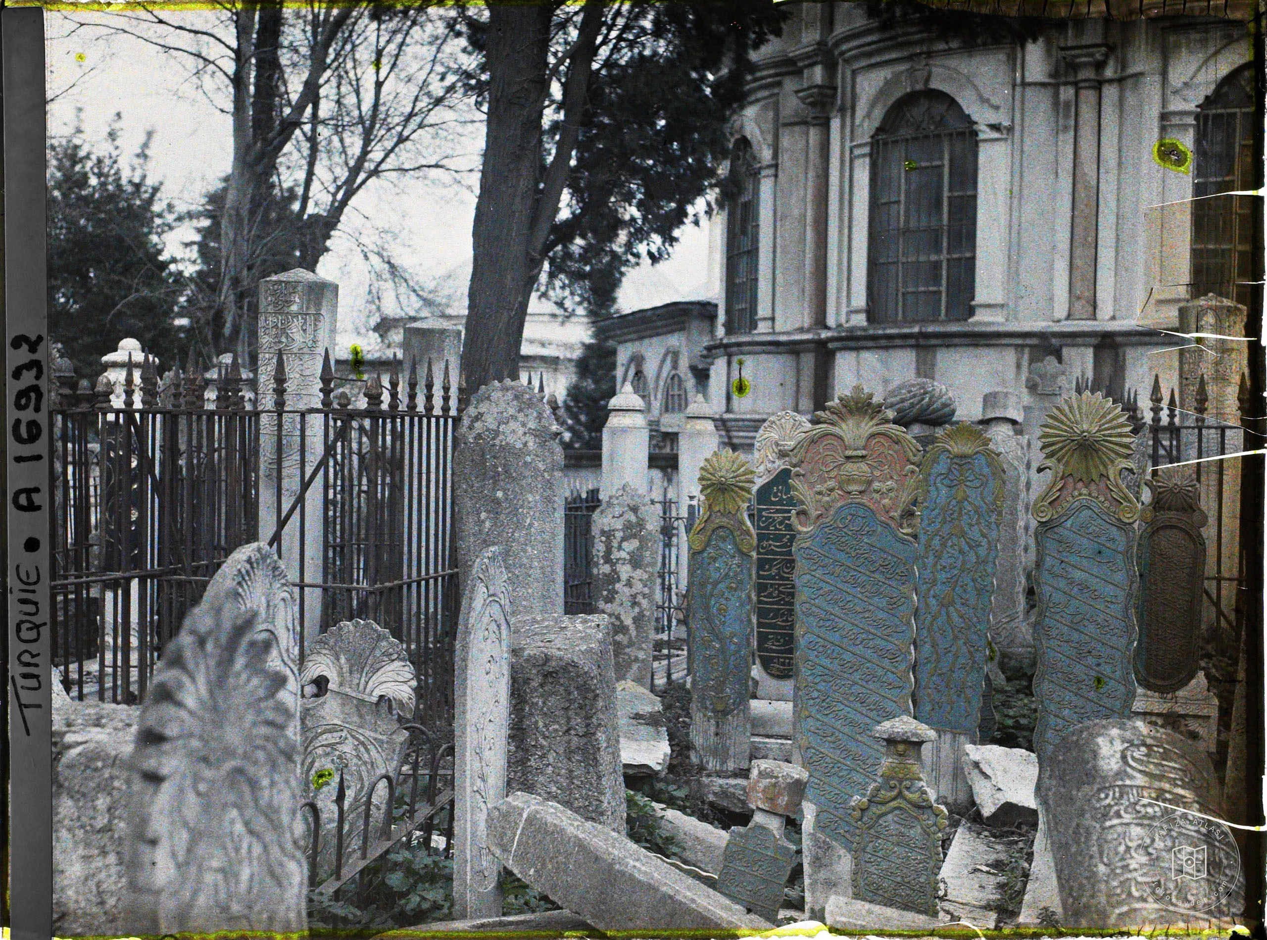 Valide Tomb