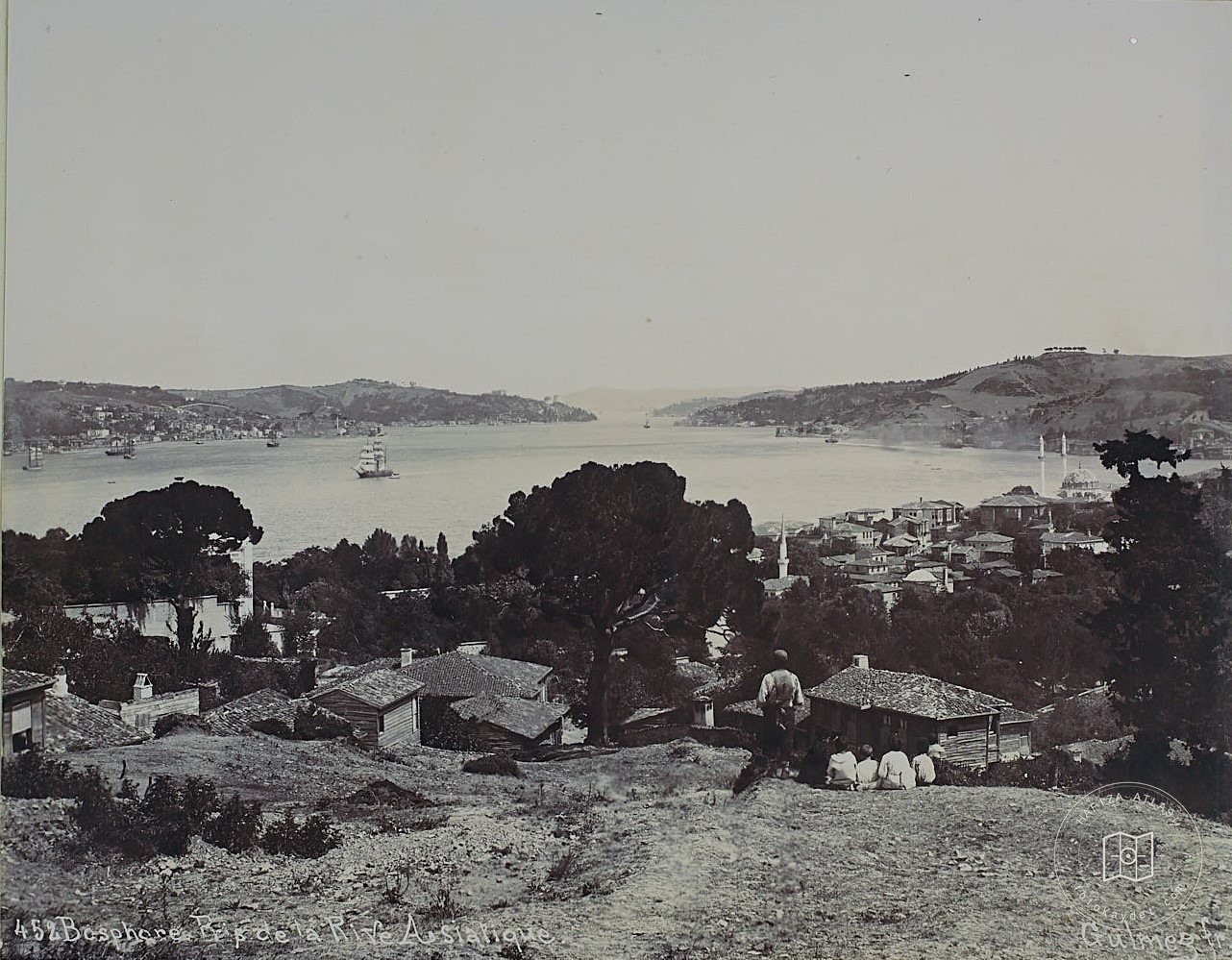 Istanbul Bosphorus Appearance From Anatolian Side