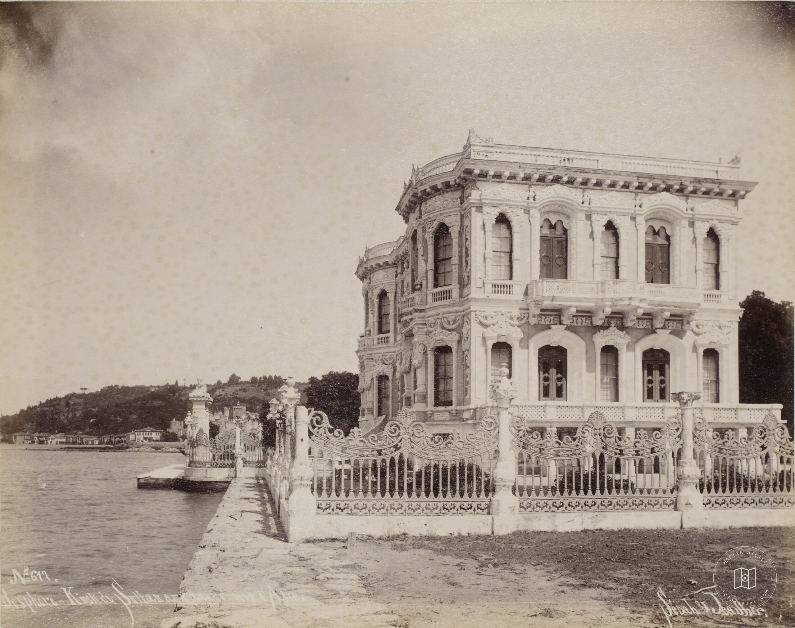 Küçüksu Kasrı