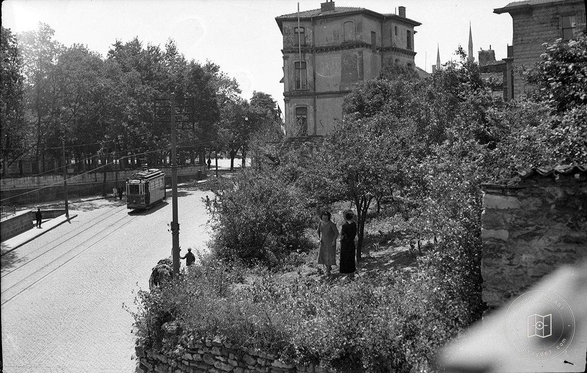 Abud Efendi Konağı’ndan Alemdar Avenue
