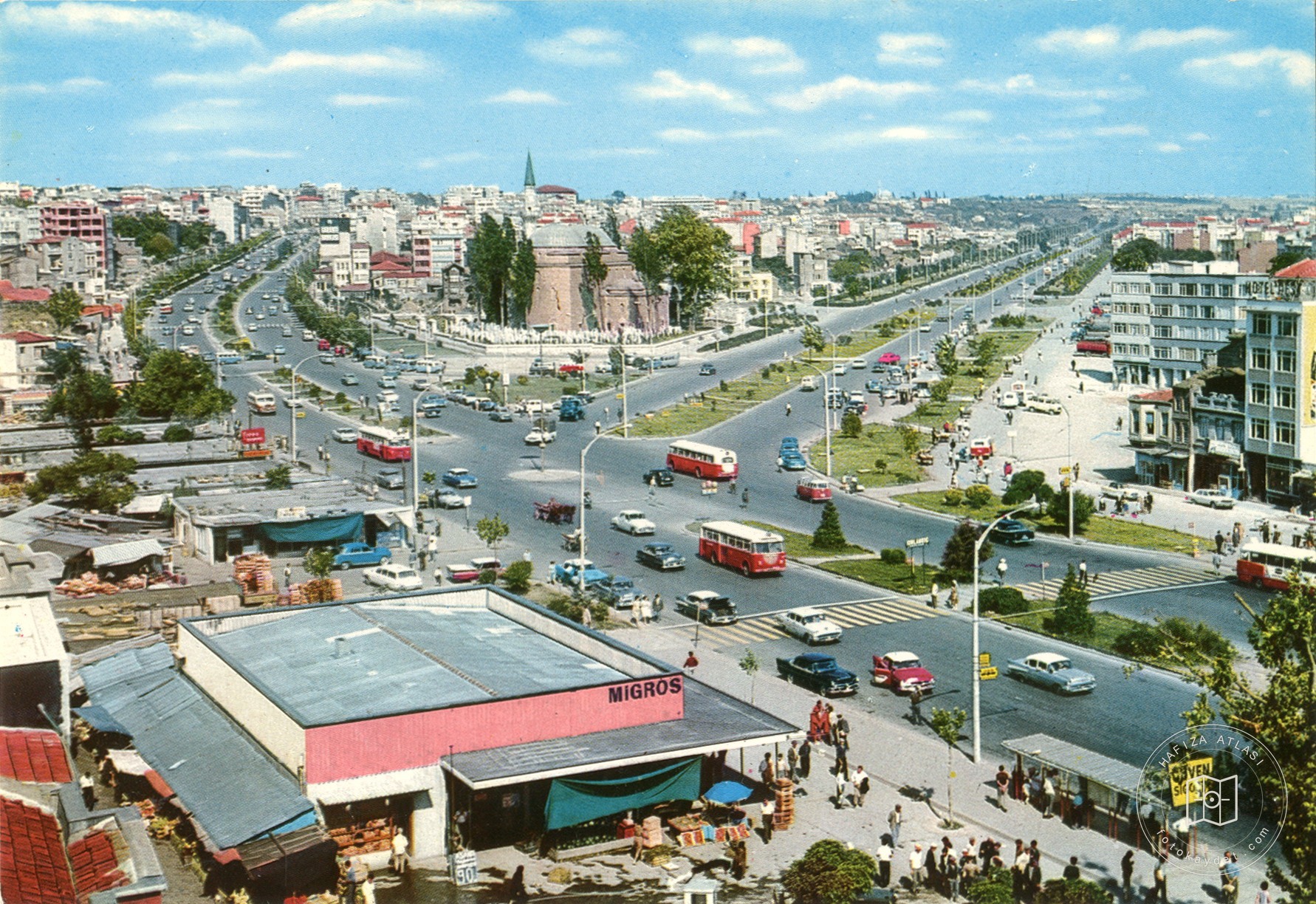 Aksaray Vatan ve Millet Caddeleri, İstanbul ve güzellikleri